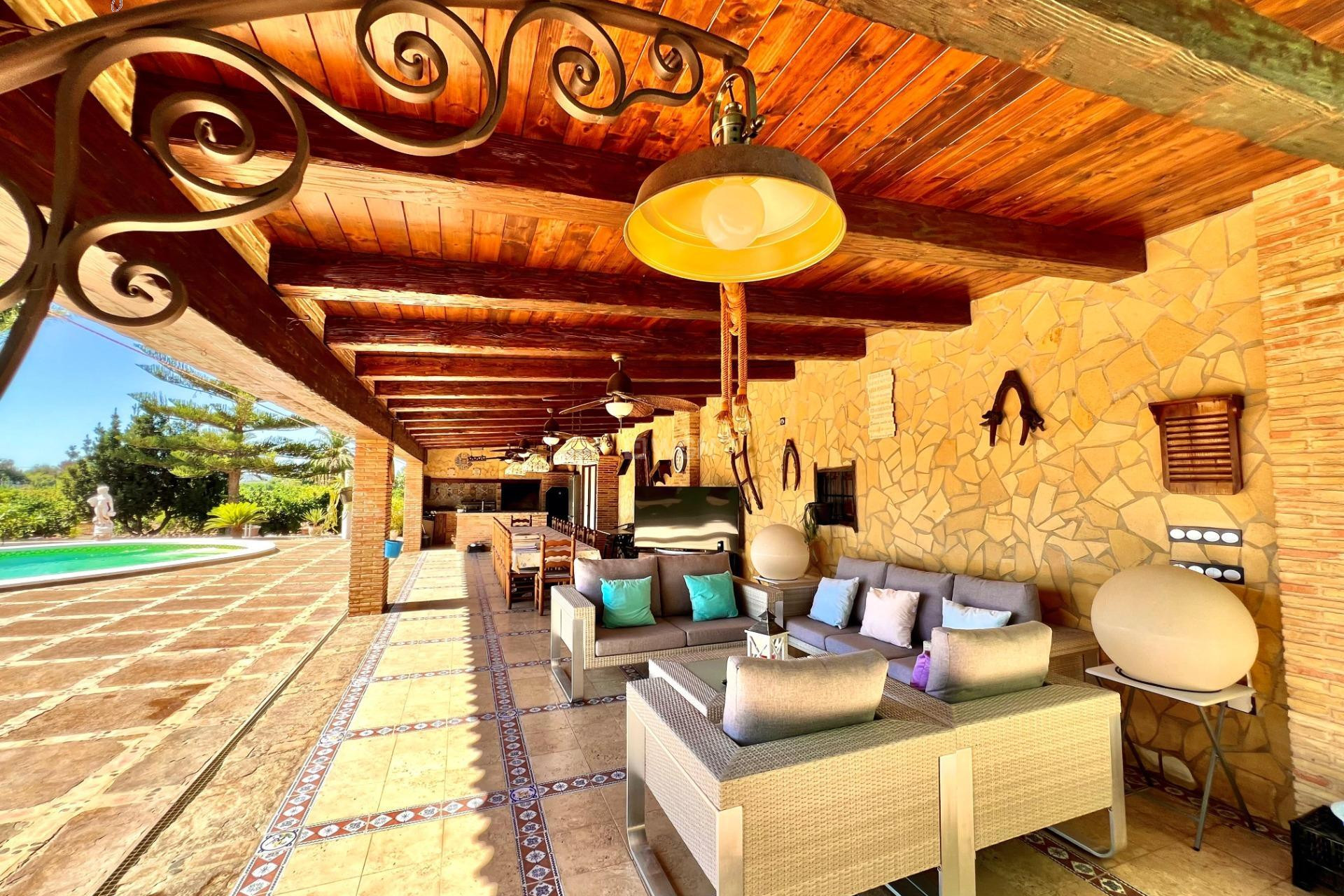Resale - Villa - Almoradí - Comunidad Valenciana
