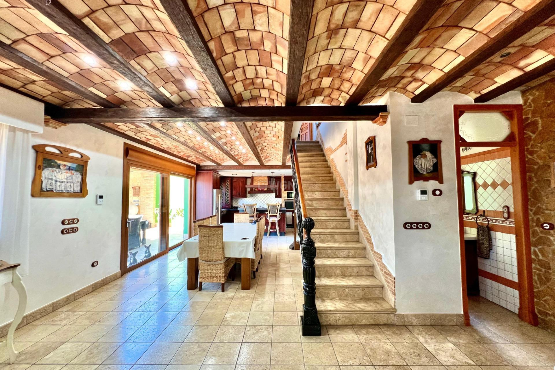 Resale - Villa - Almoradí - Comunidad Valenciana