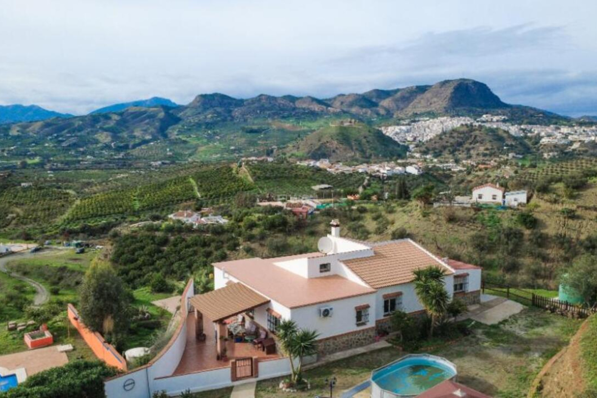 Resale - Villa - Alora - Inland