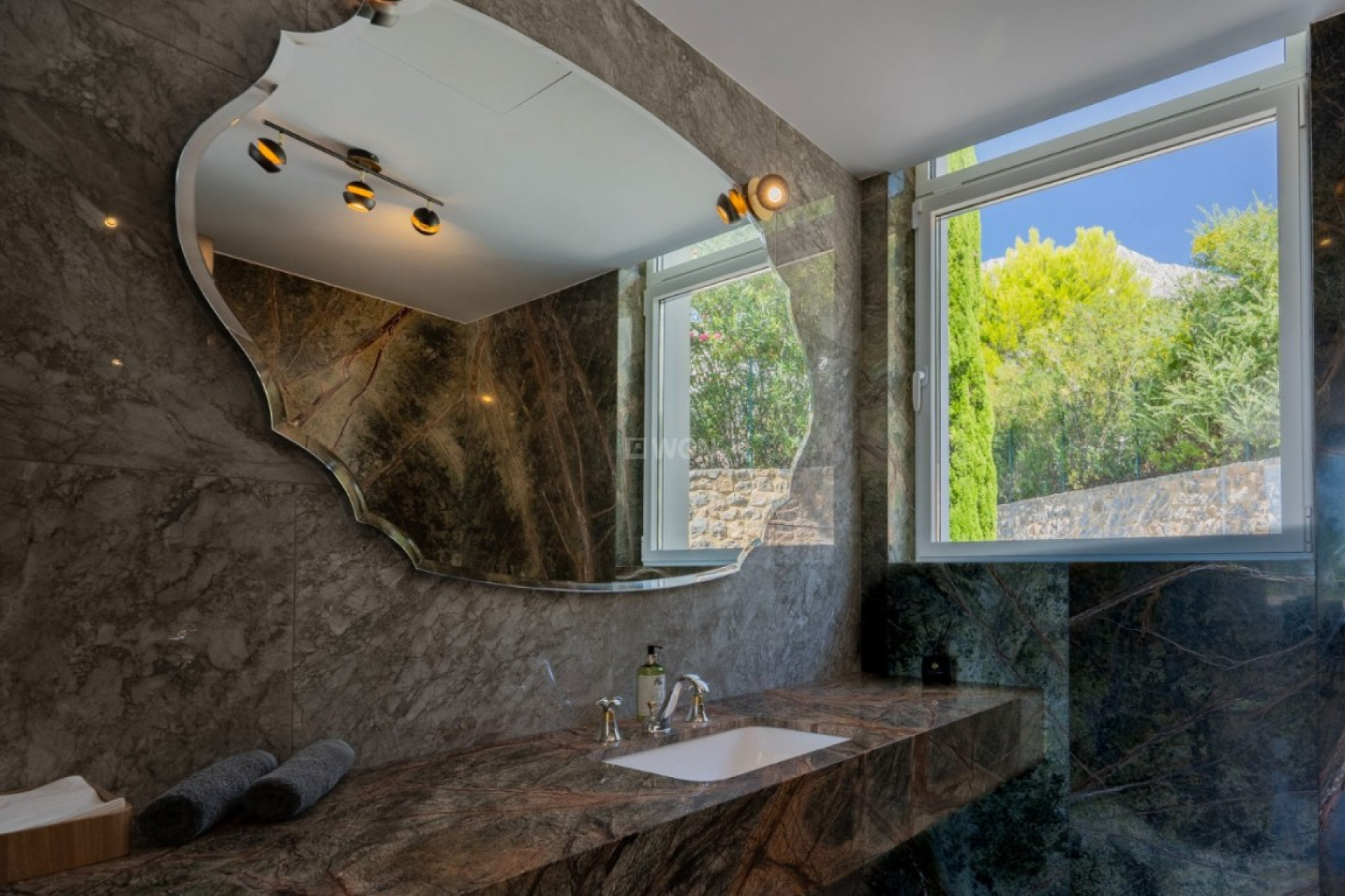 Resale - Villa - Altea - Costa Blanca