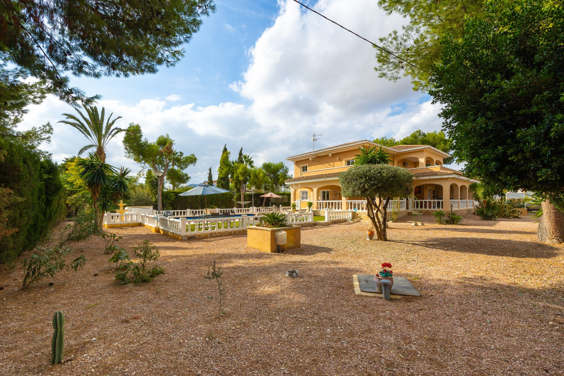 Resale - Villa - Aspe - Inland