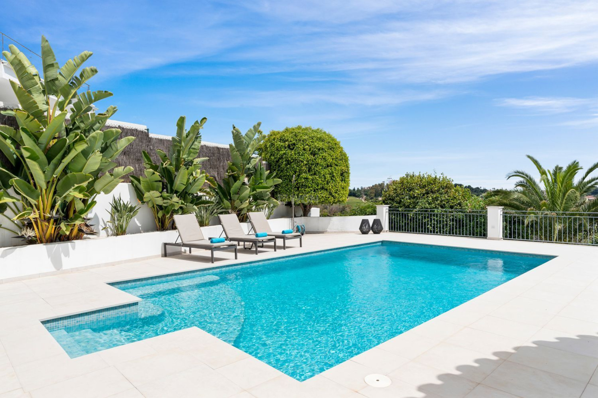 Resale - Villa - Benahavís - Cortés