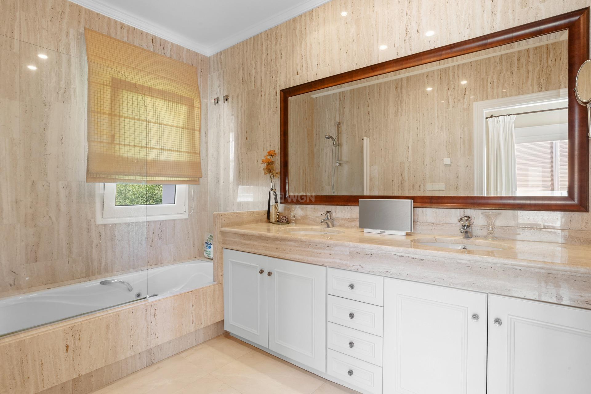 Resale - Villa - Benahavís - Cortés