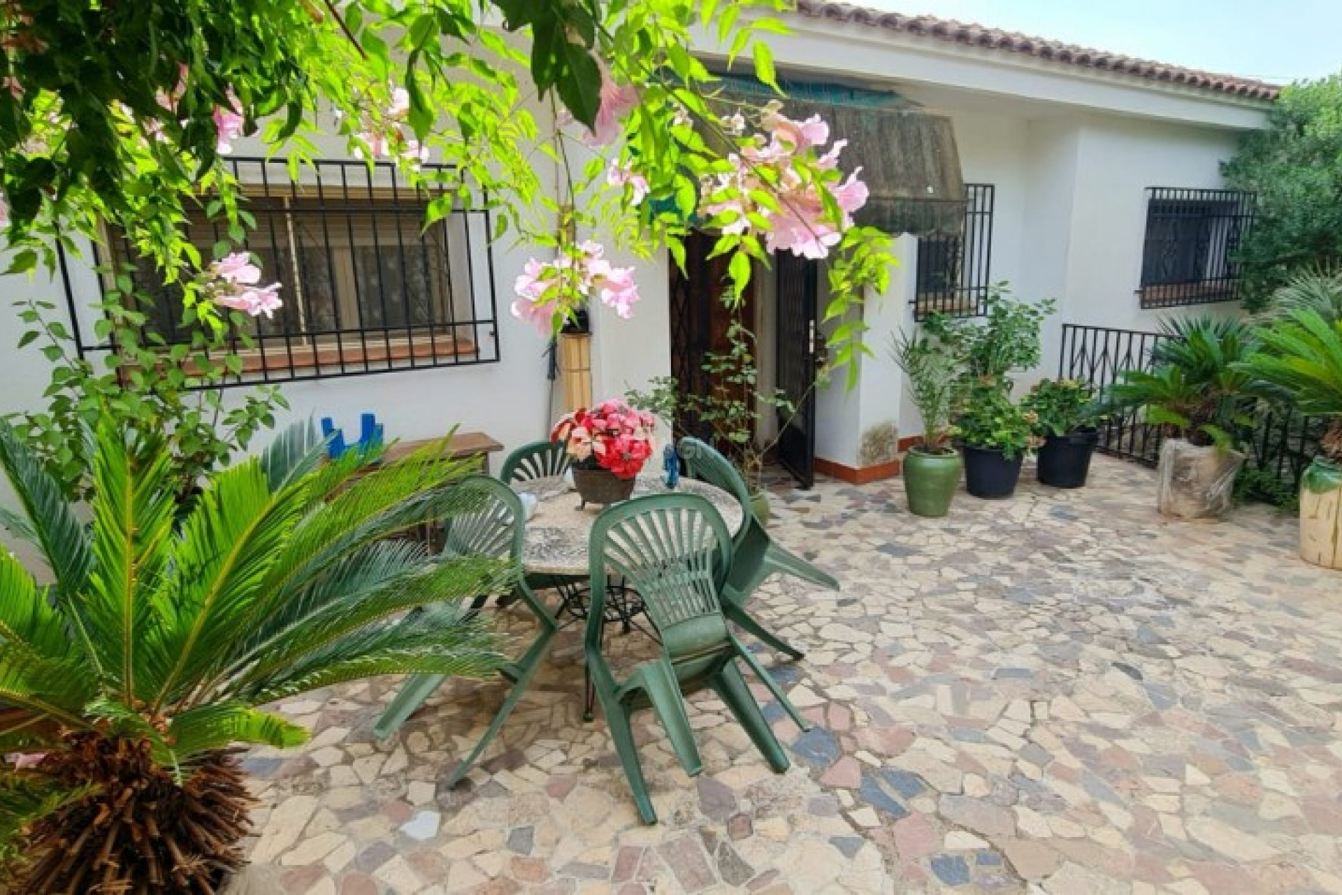 Resale - Villa - Benidorm - Costa Blanca