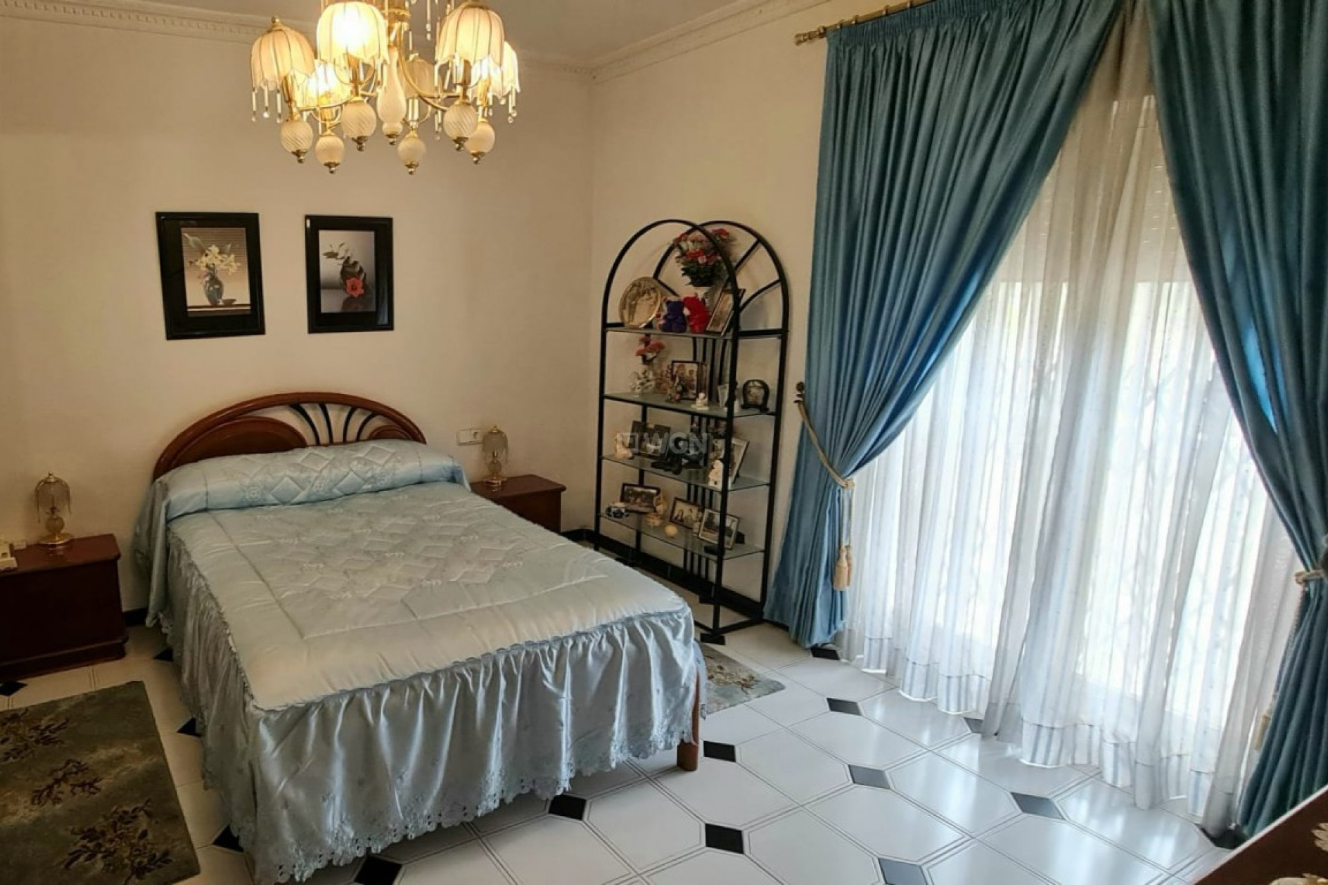 Resale - Villa - Benidorm - Costa Blanca