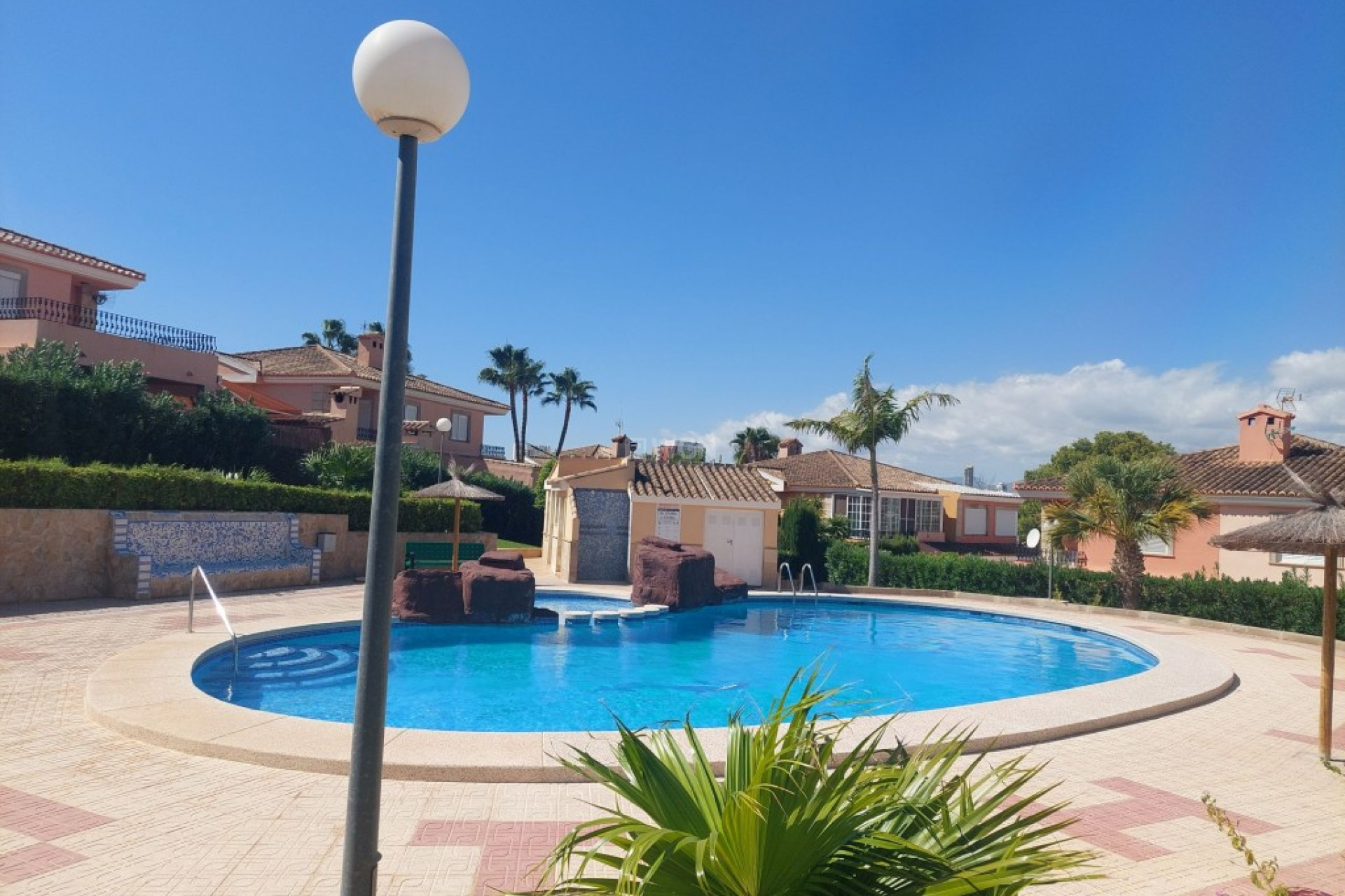 Resale - Villa - Benidorm - Costa Blanca