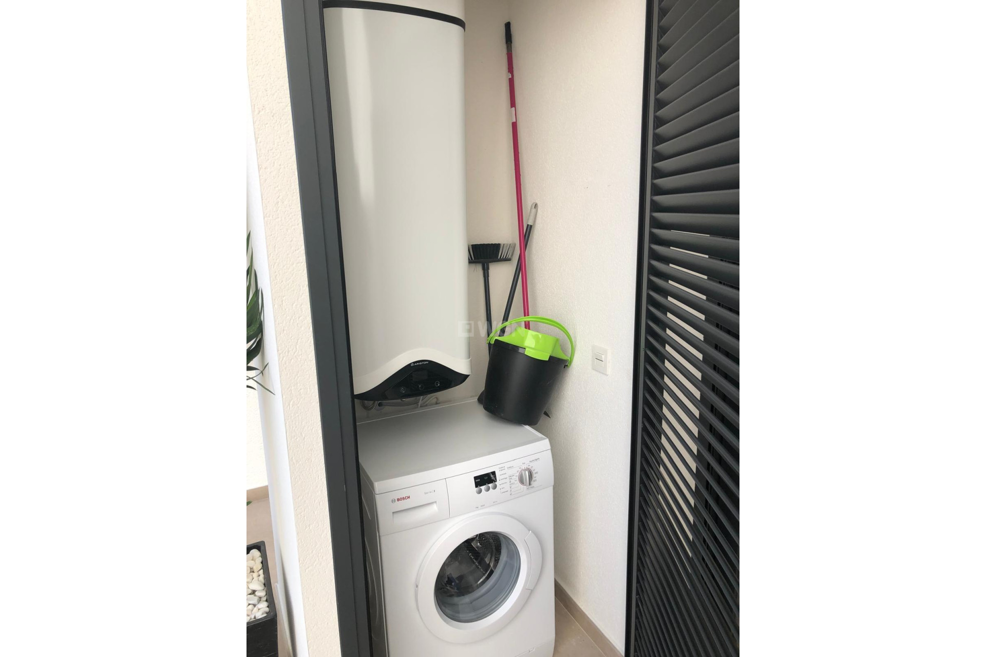 Resale - Villa - Benijofar - Pueblo 4