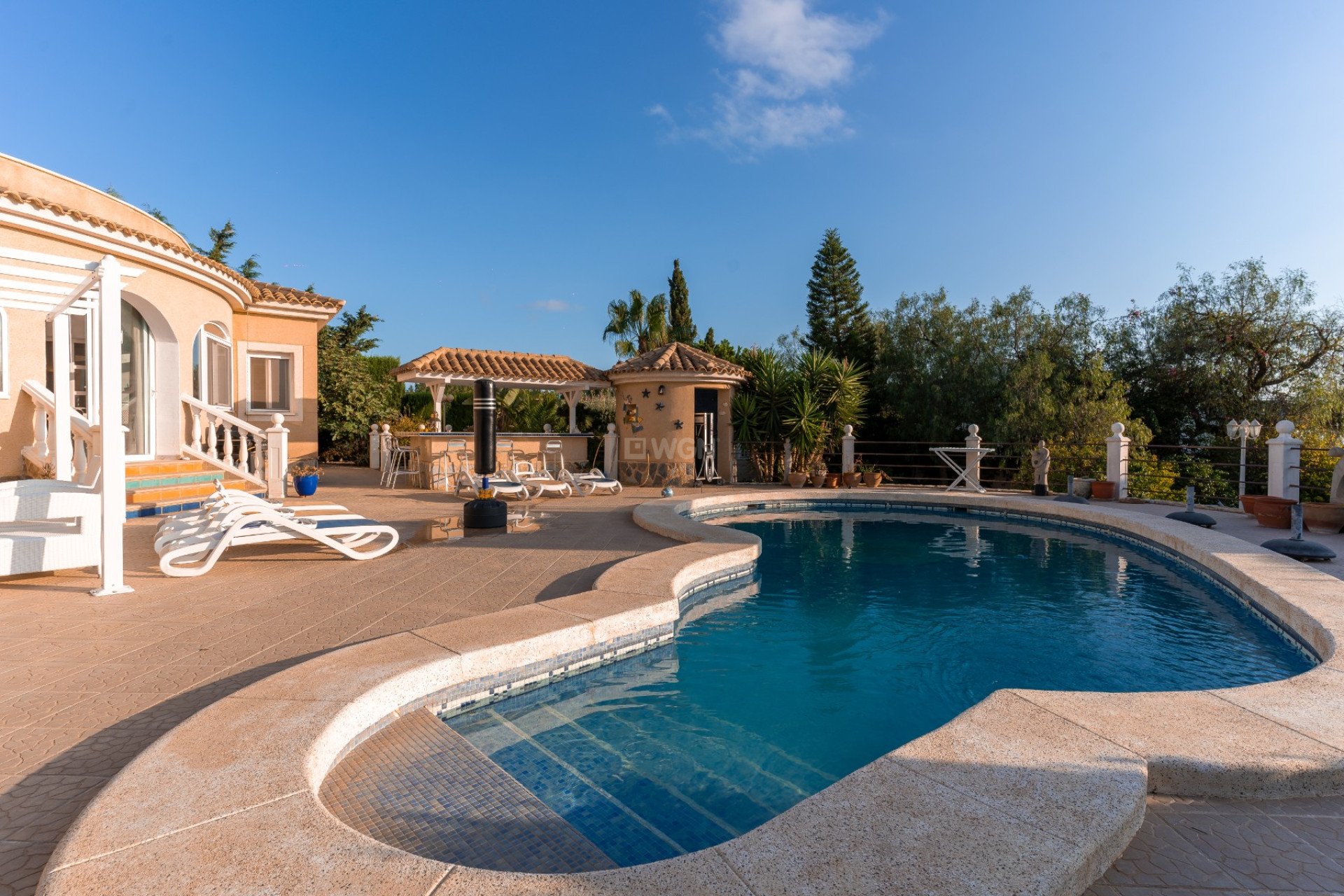 Resale - Villa - Busot - Costa Blanca