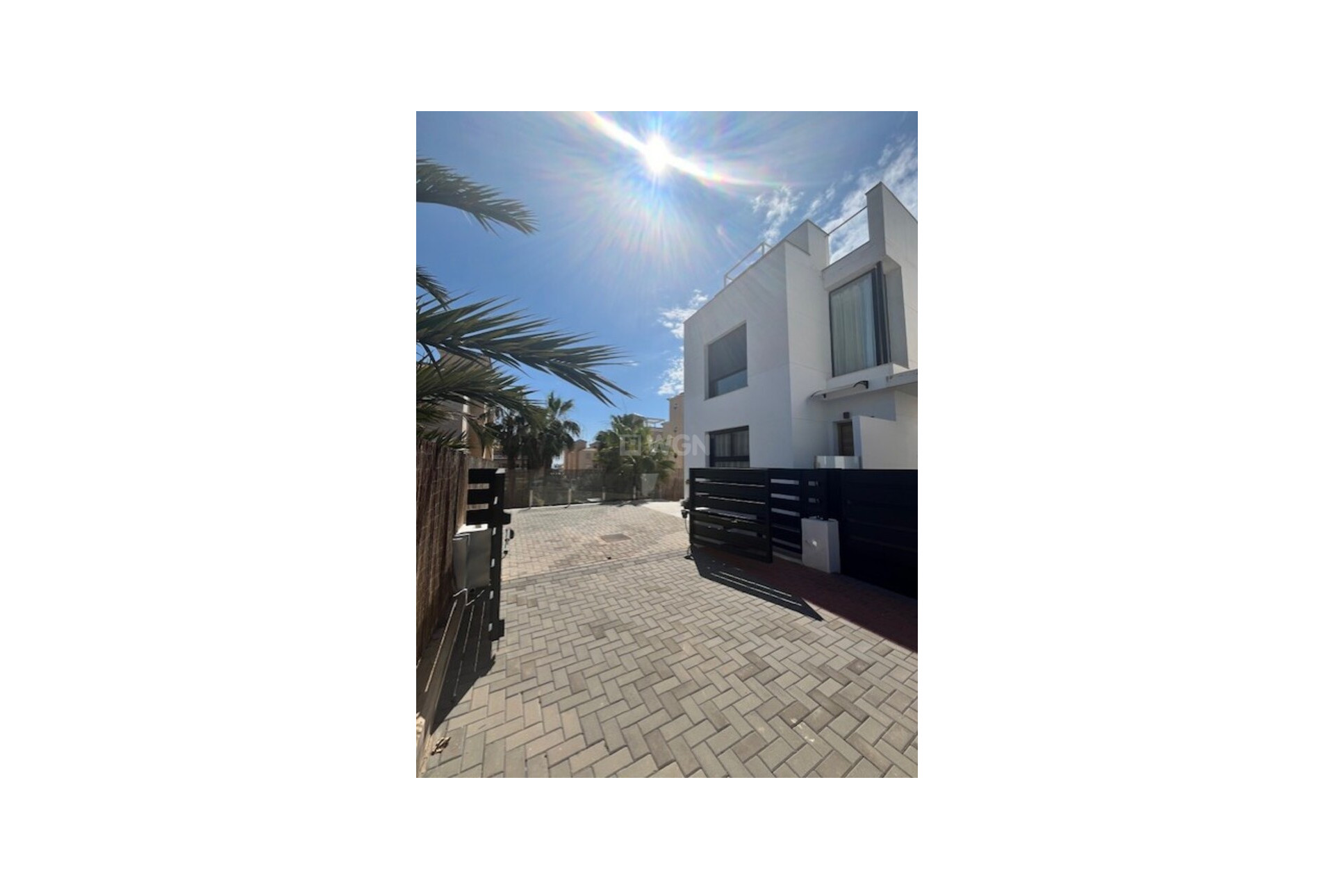 Resale - Villa - Cabo Roig - Costa Blanca