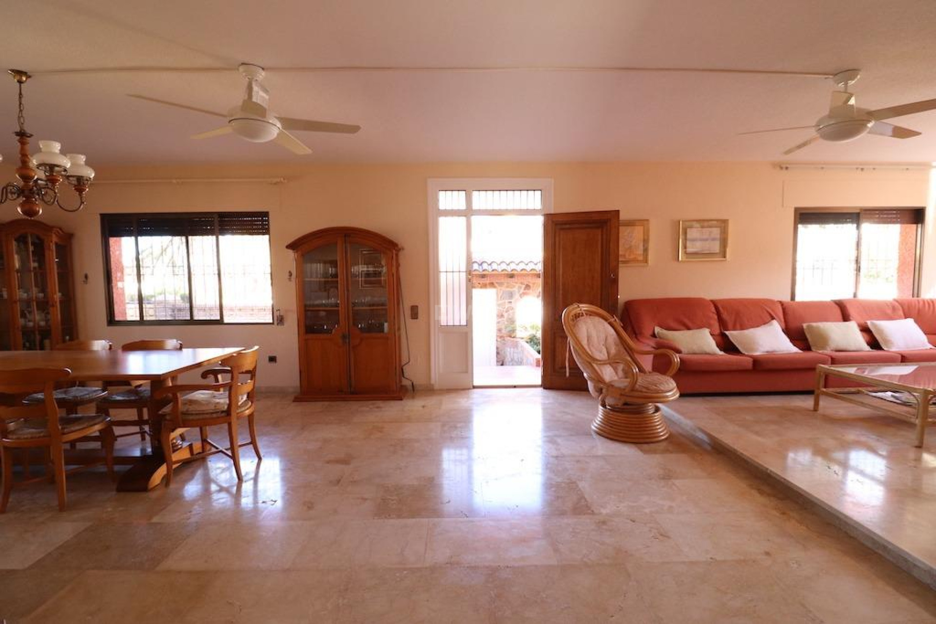 Resale - Villa - Cabo Roig - Costa Blanca