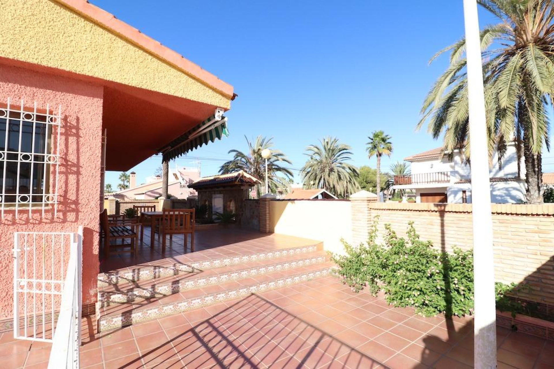 Resale - Villa - Cabo Roig - Costa Blanca