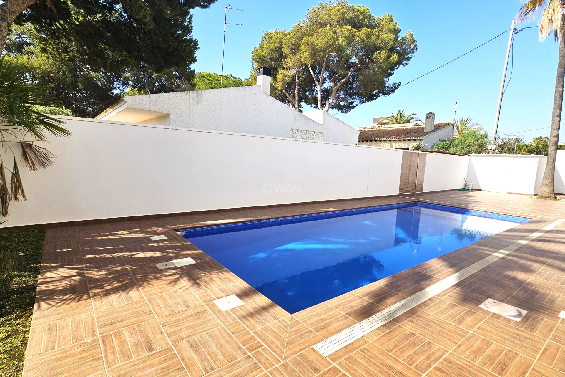 Resale - Villa - Cabo Roig - Costa Blanca