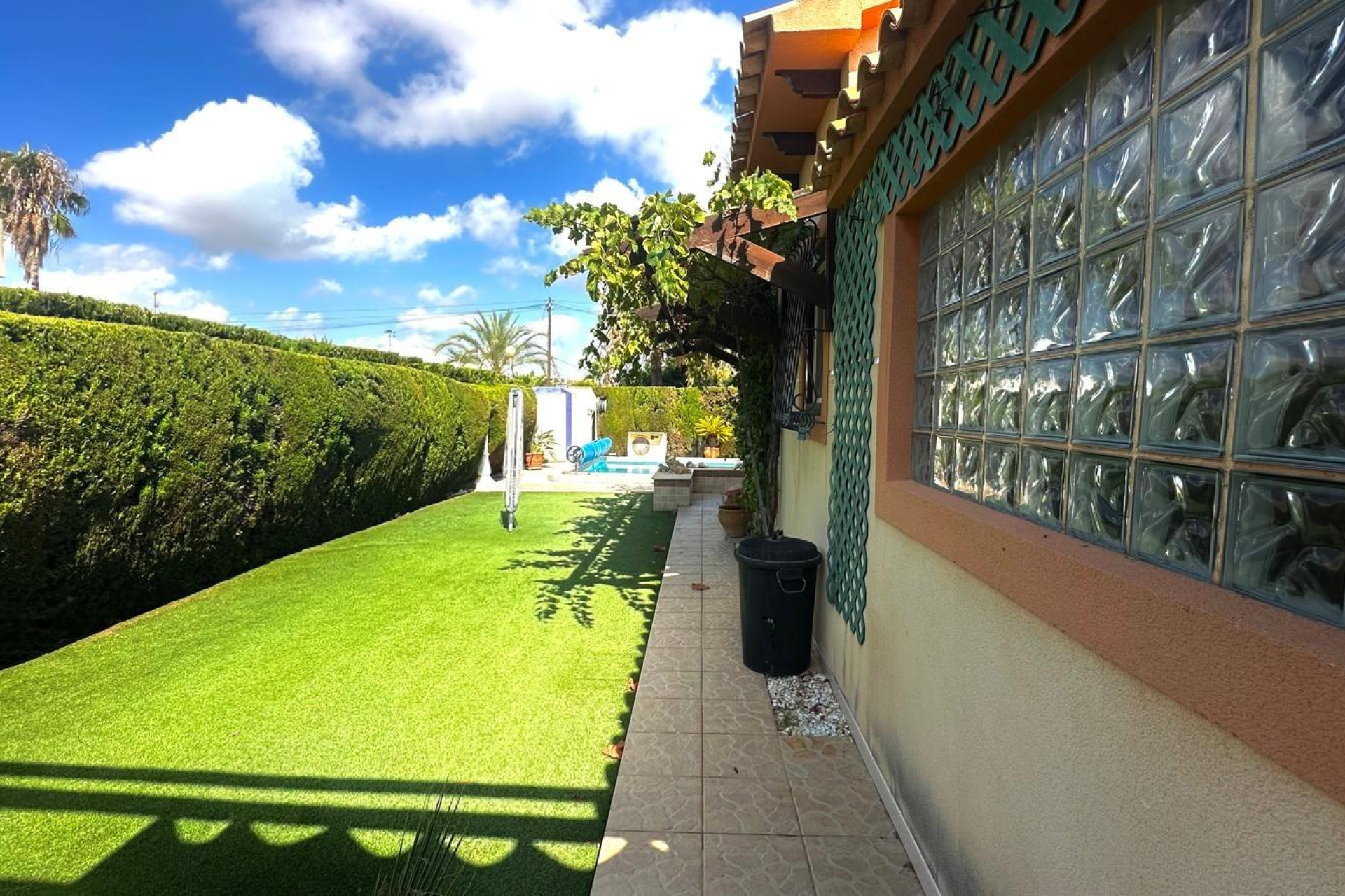 Resale - Villa - Cabo Roig - Costa Blanca