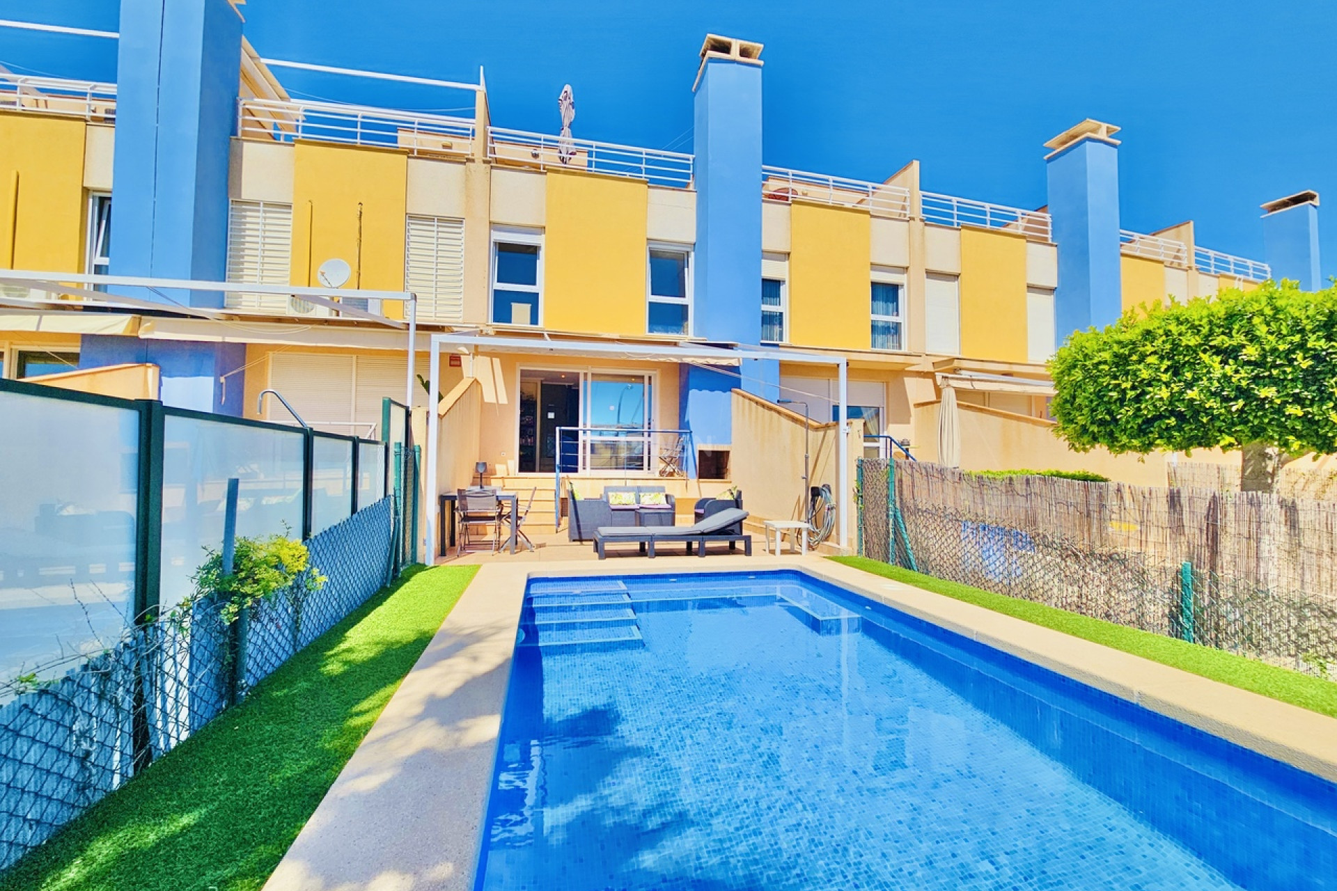 Resale - Villa - Cabo Roig - Costa Blanca