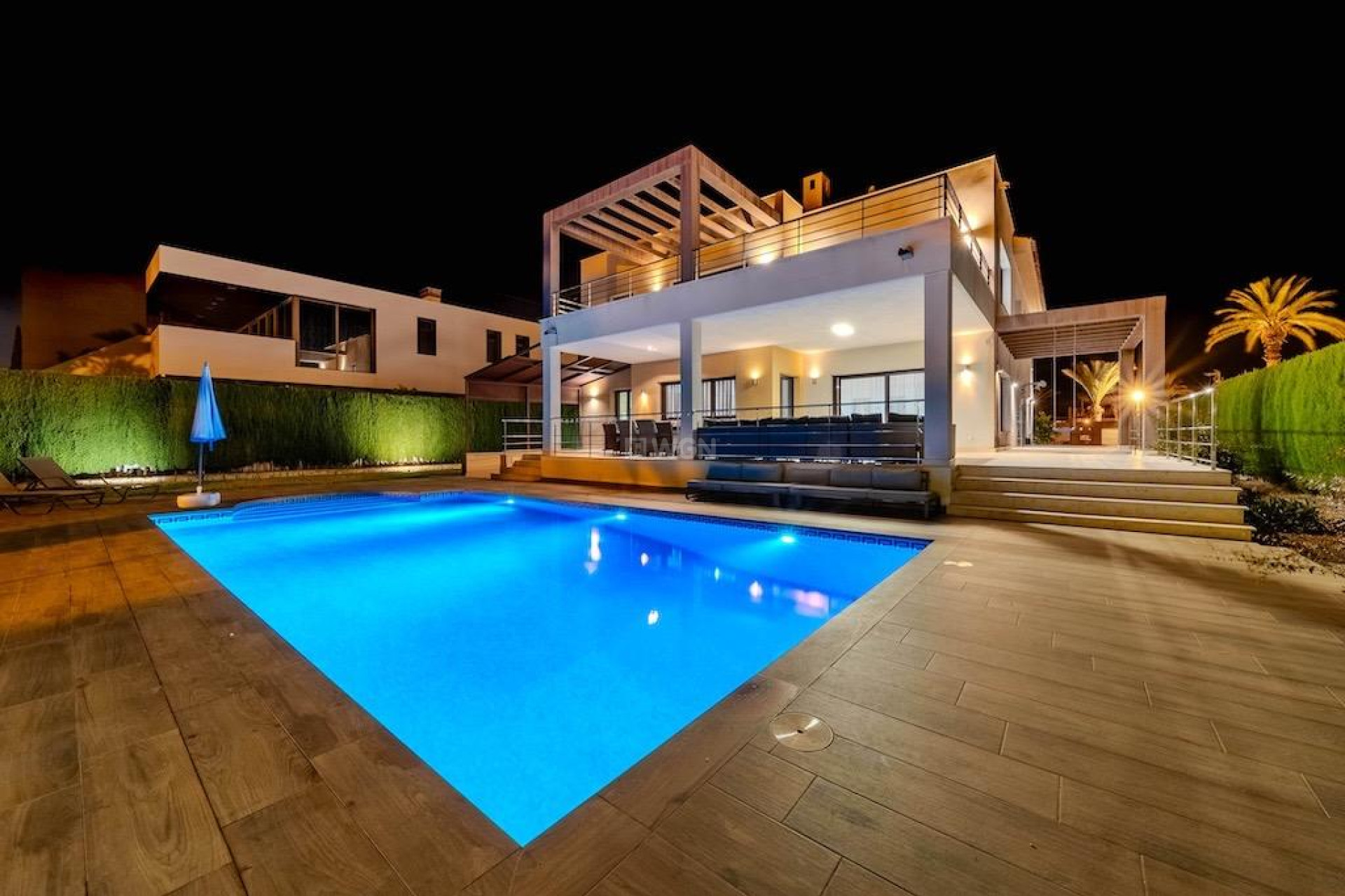 Resale - Villa - Cabo Roig - Costa Blanca