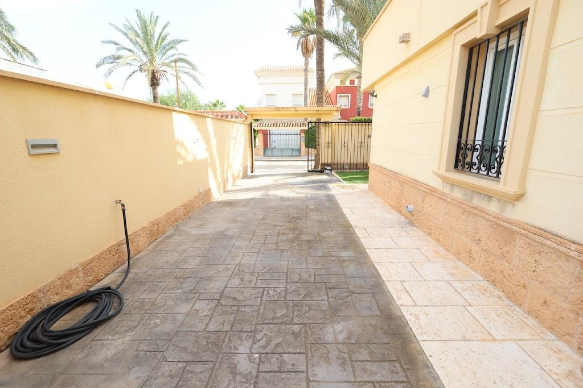Resale - Villa - Cabo Roig - Costa Blanca