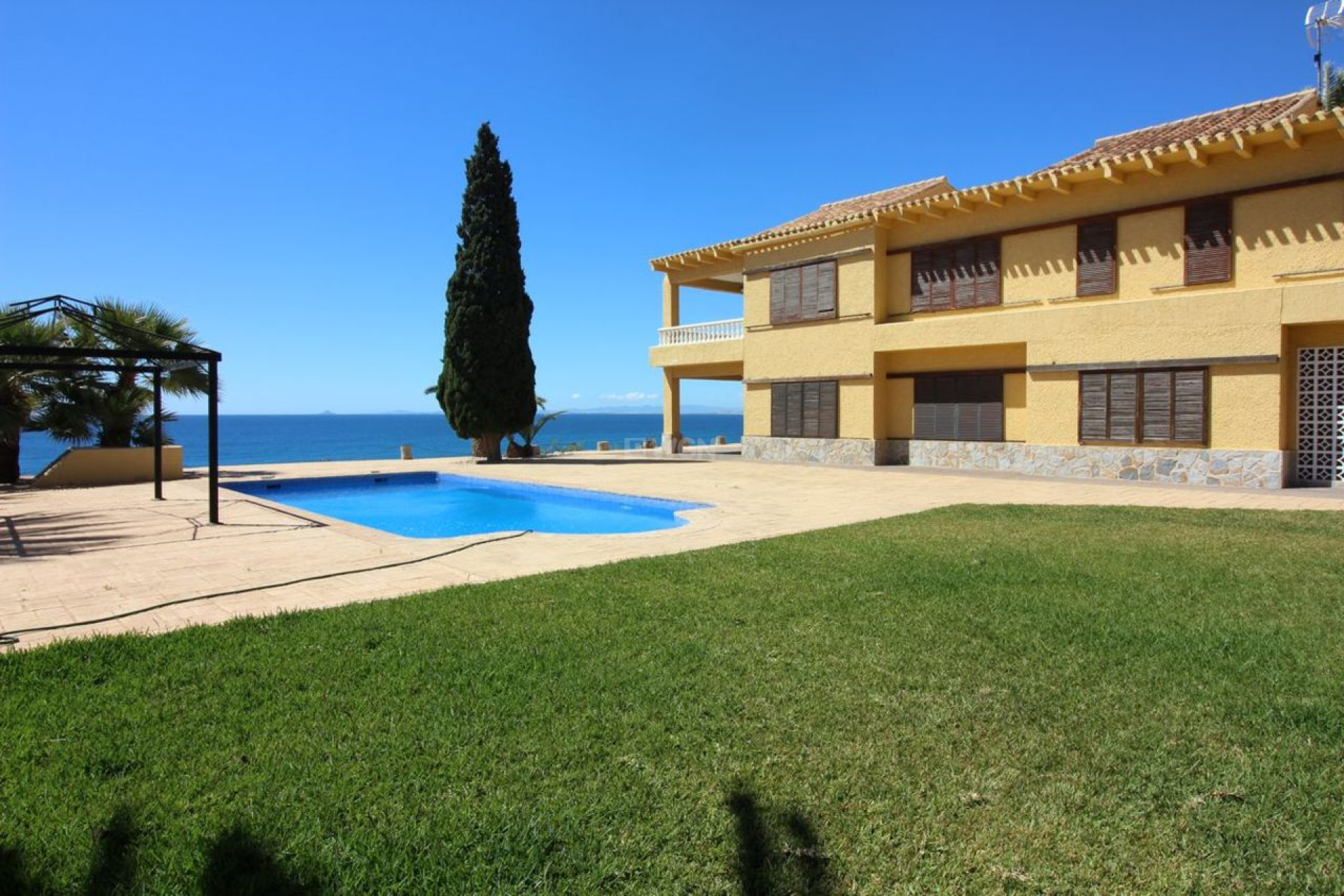 Resale - Villa - Cabo Roig - Costa Blanca
