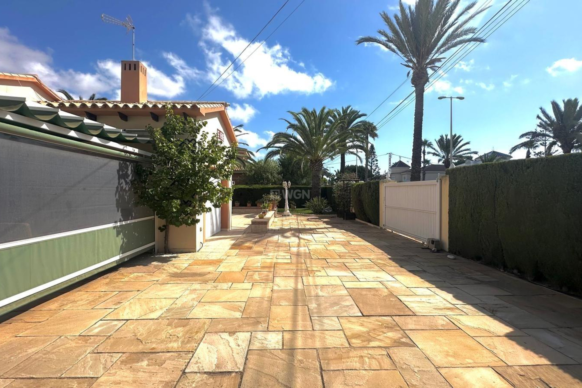 Resale - Villa - Cabo Roig - Costa Blanca