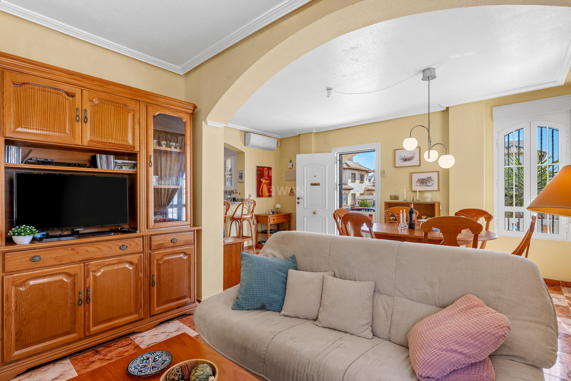 Resale - Villa - Cabo Roig - Costa Blanca