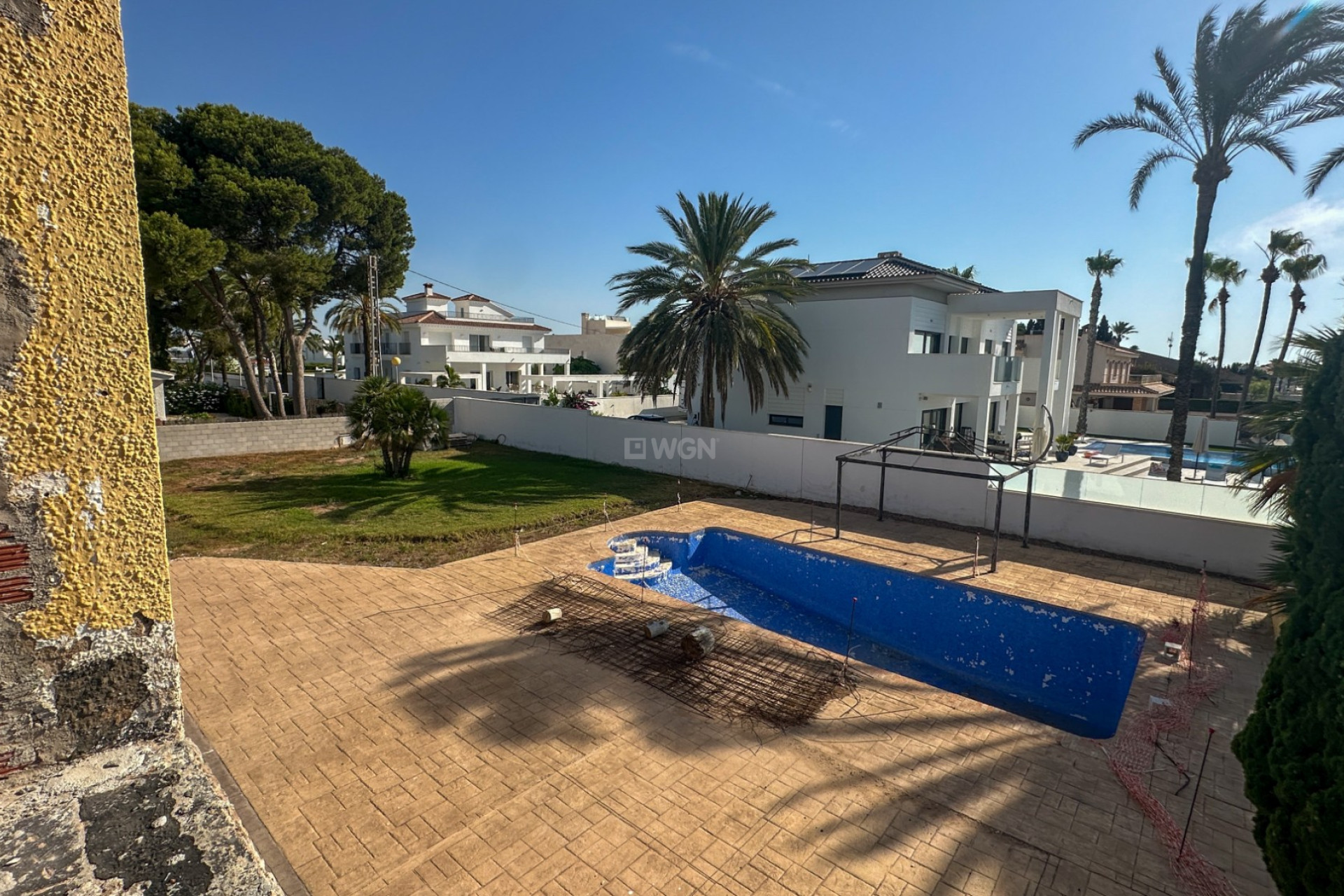 Resale - Villa - Cabo Roig - Costa Blanca