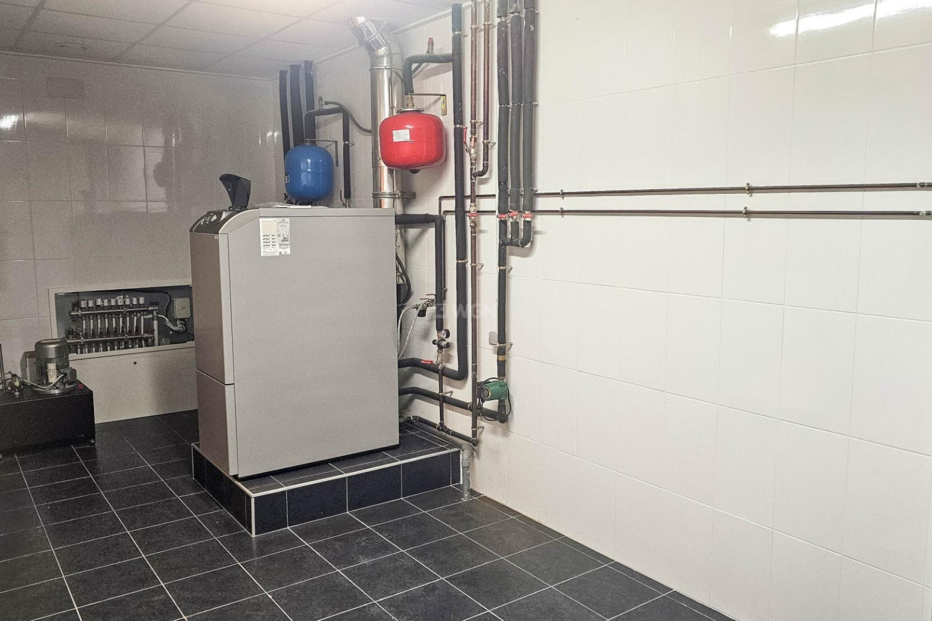 Resale - Villa - Cabo Roig