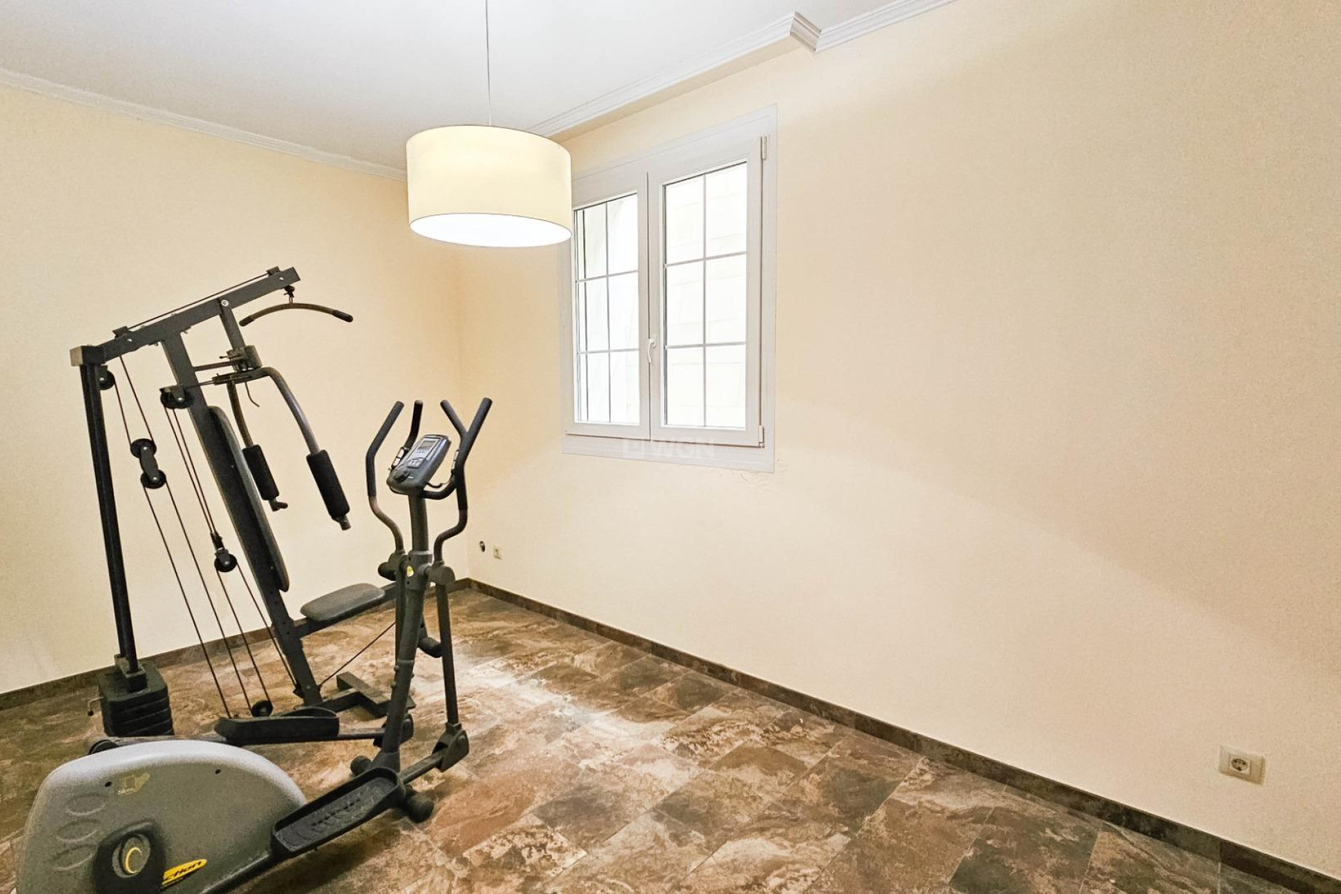 Resale - Villa - Cabo Roig