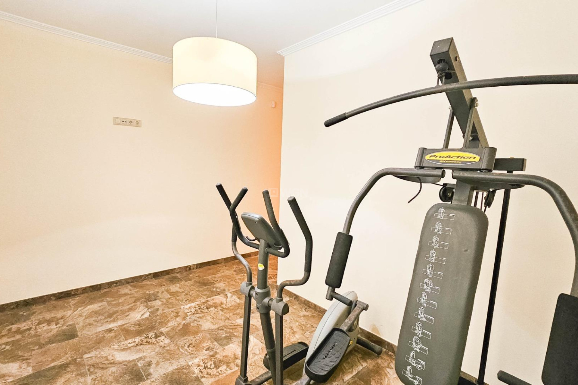 Resale - Villa - Cabo Roig