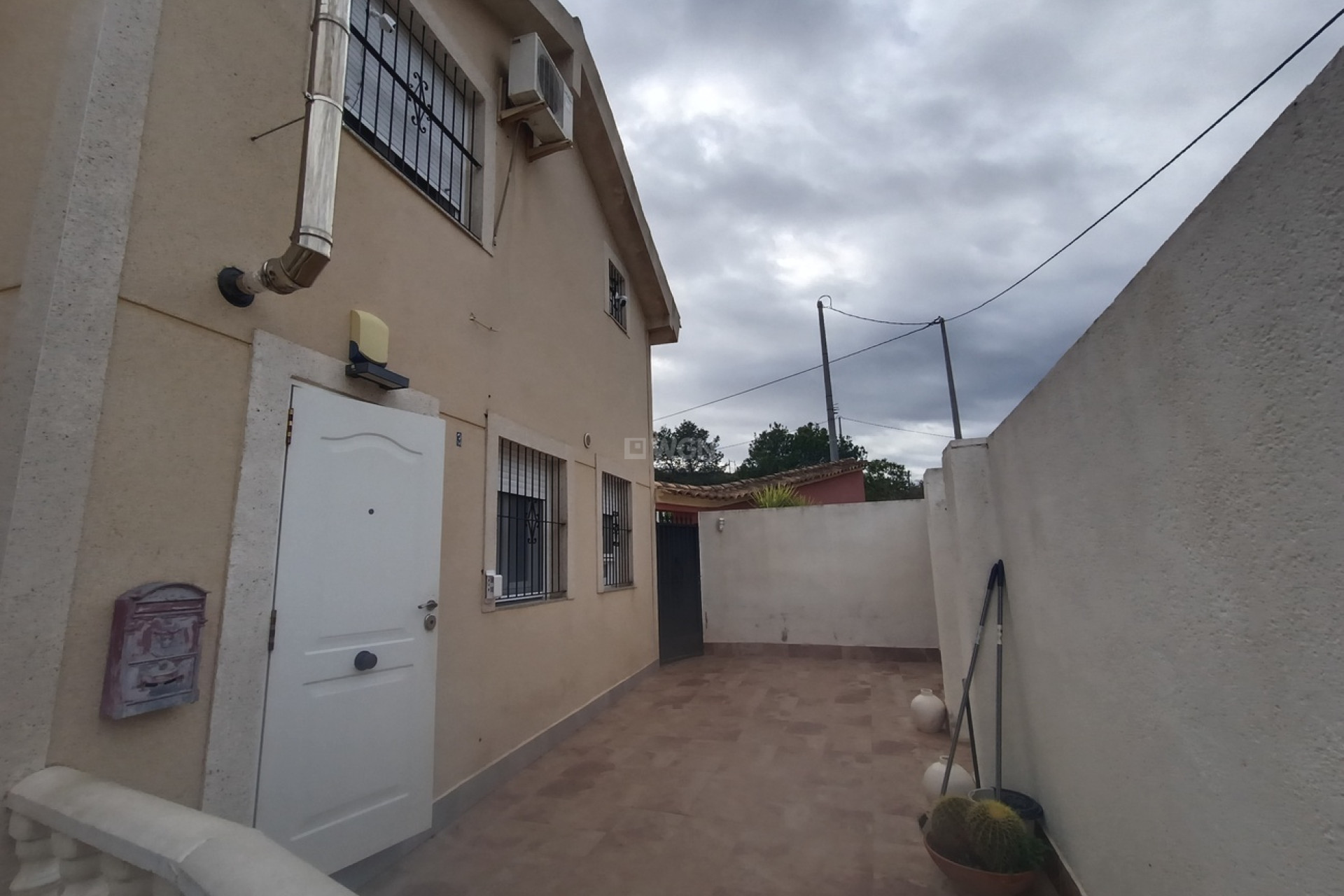 Resale - Villa - Canadas De San Pedro - Inland