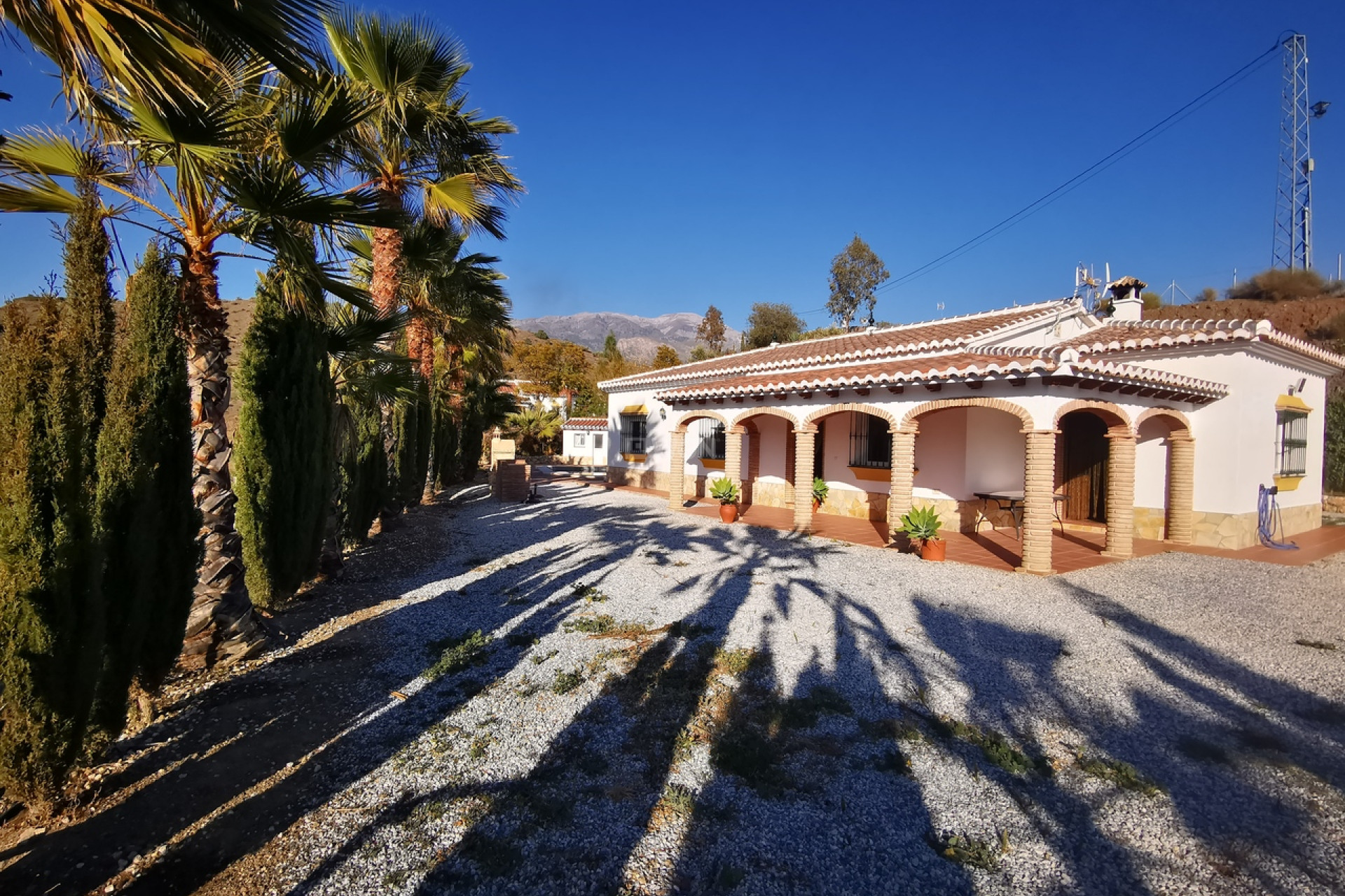 Resale - Villa - Canillas de Aceituno - Inland