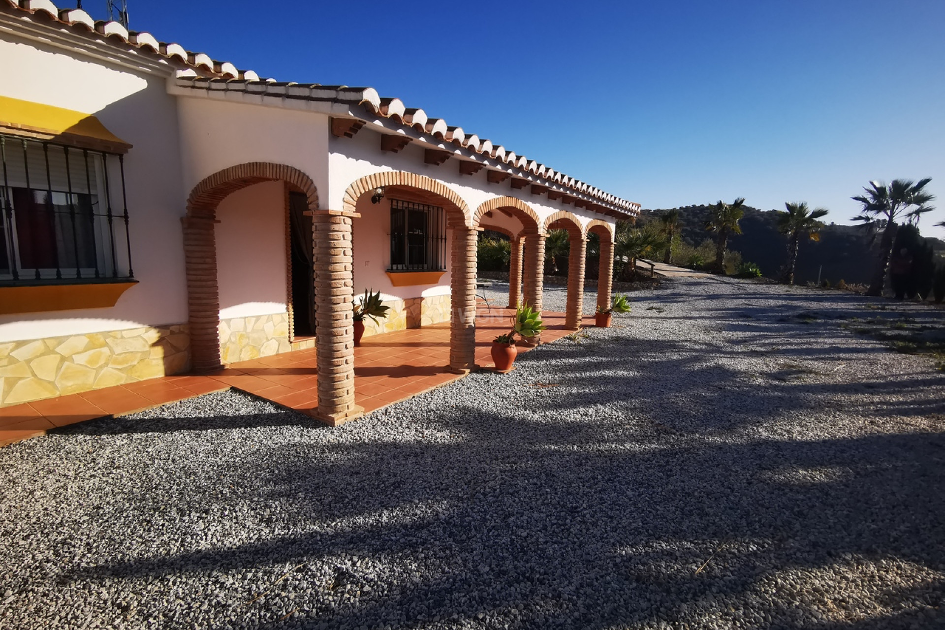 Resale - Villa - Canillas de Aceituno - Inland