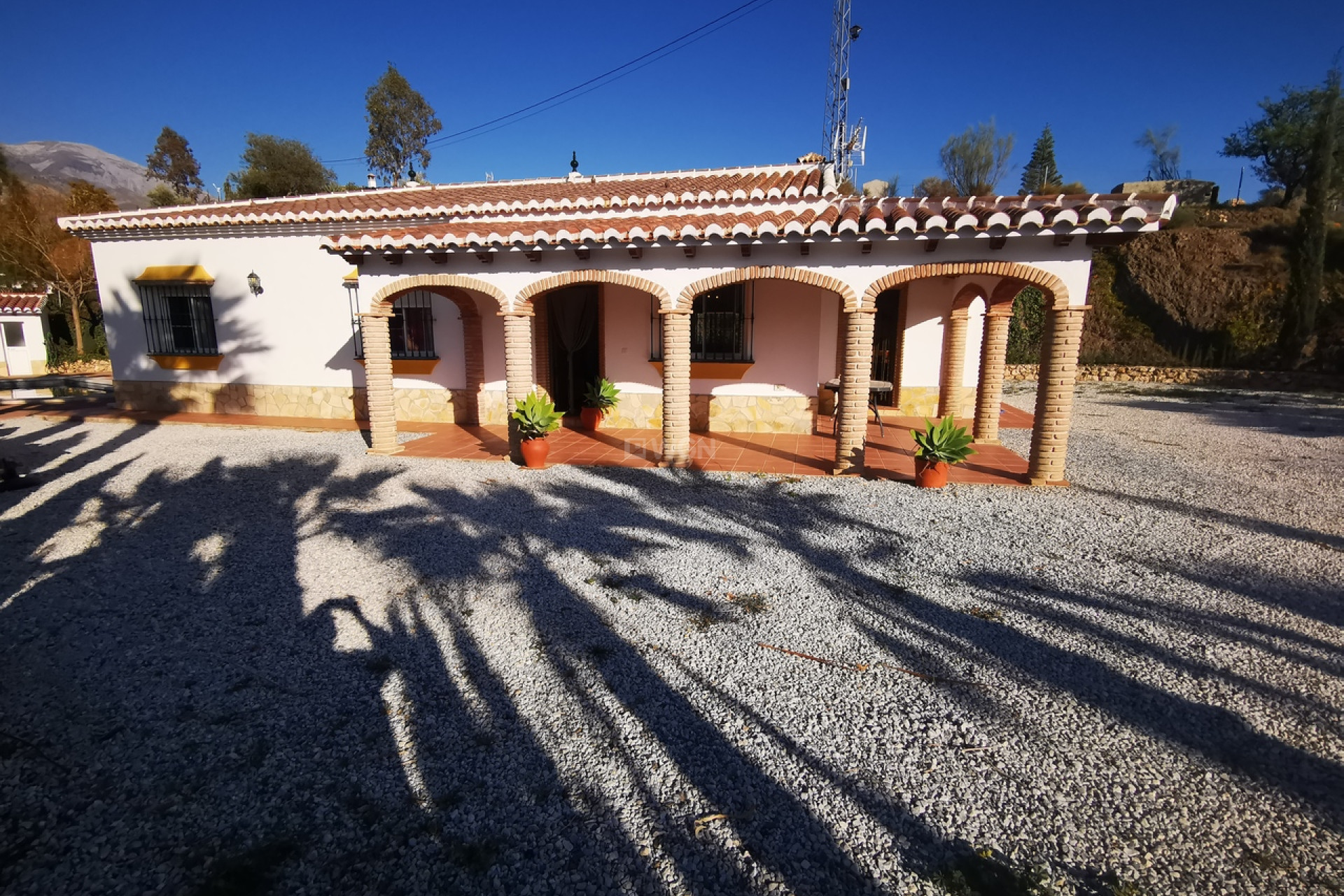 Resale - Villa - Canillas de Aceituno - Inland