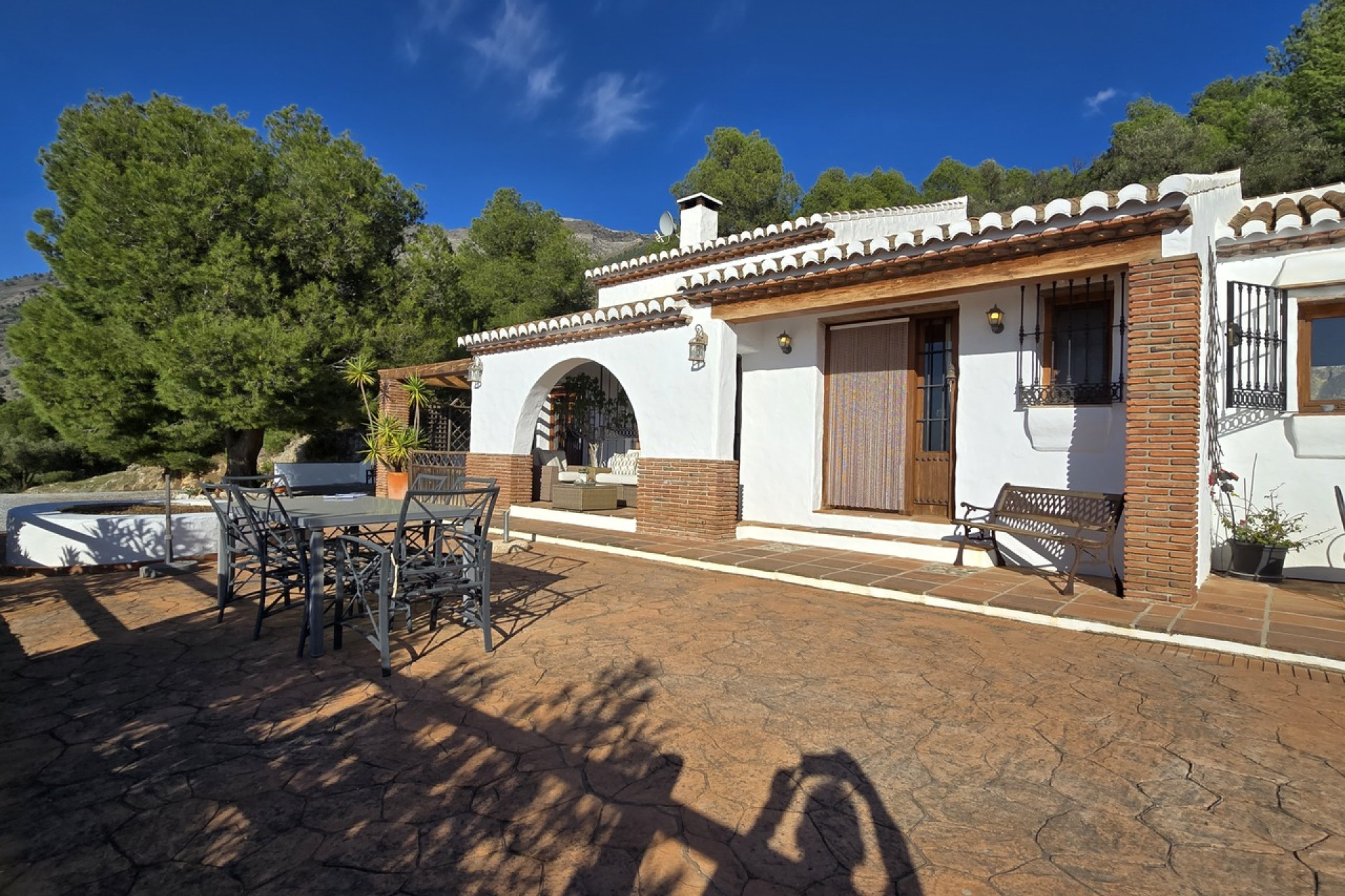 Resale - Villa - Canillas de Aceituno - Inland