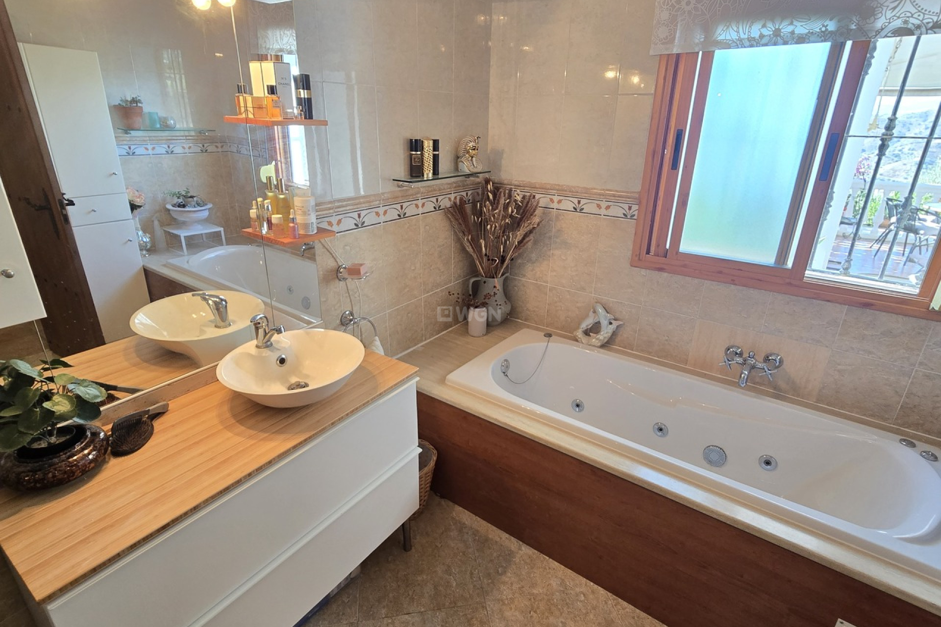 Resale - Villa - Canillas de Aceituno - Inland