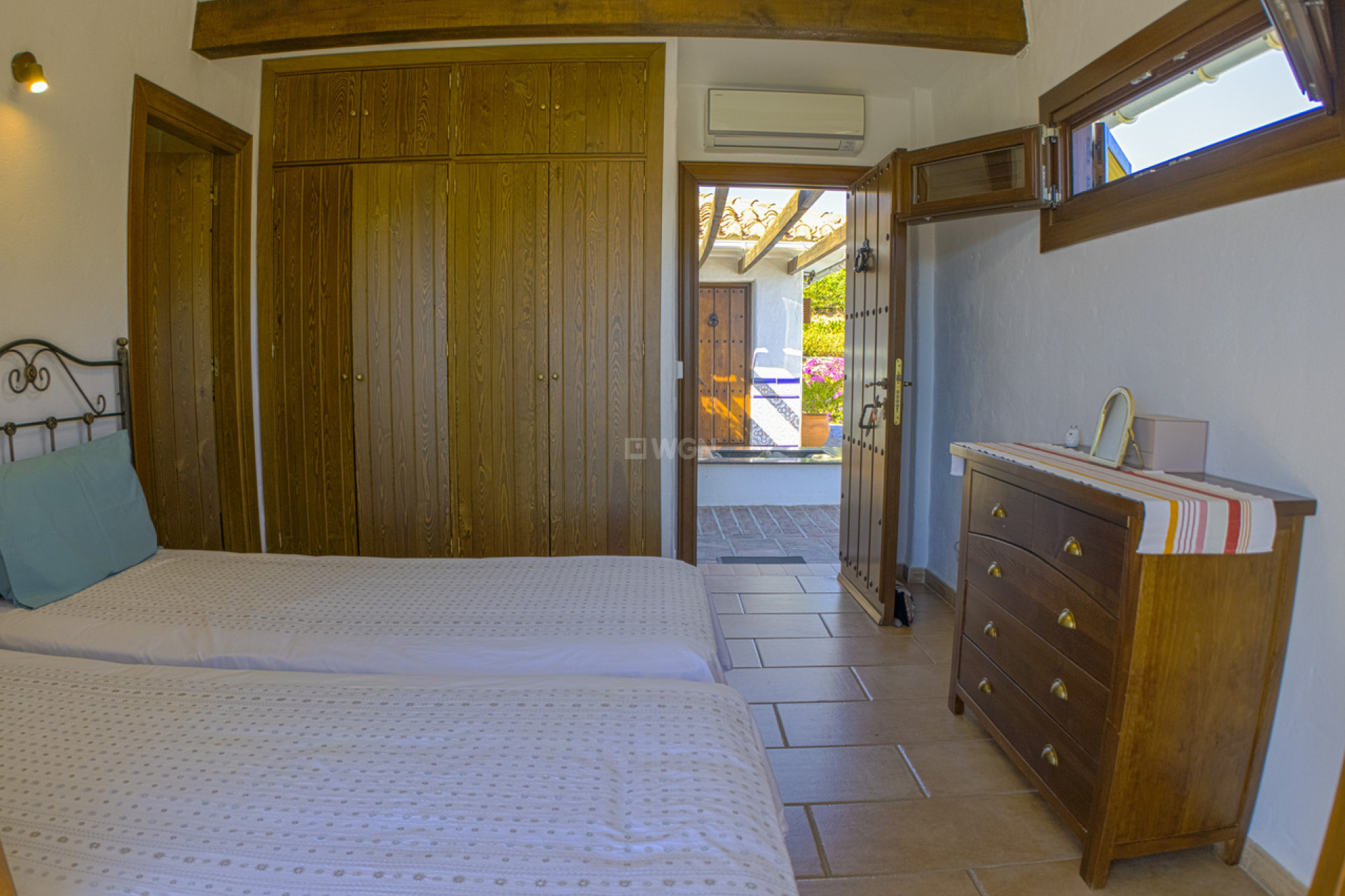 Resale - Villa - Canillas de Aceituno - Inland