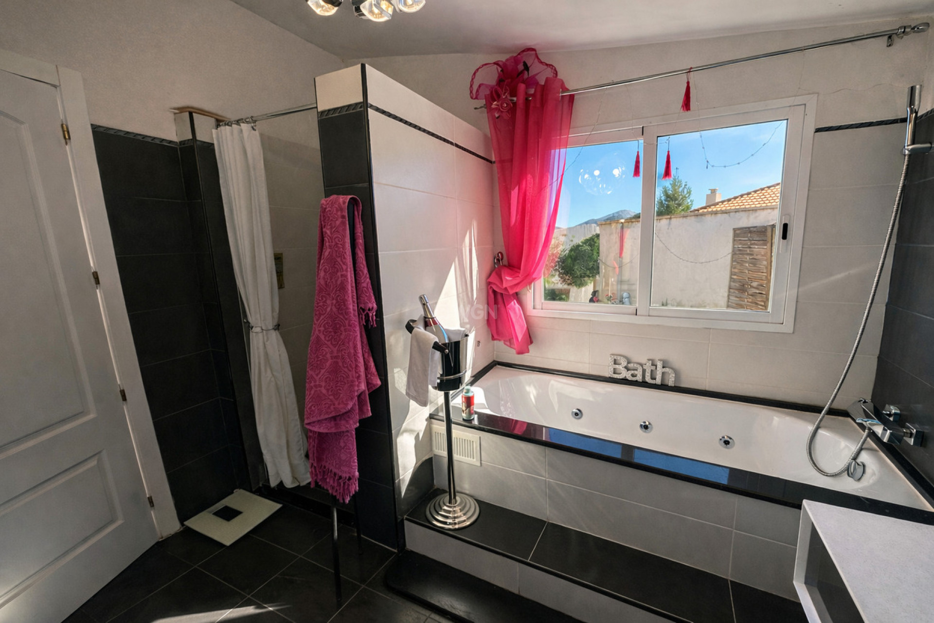 Resale - Villa - Castalla - Costa Blanca