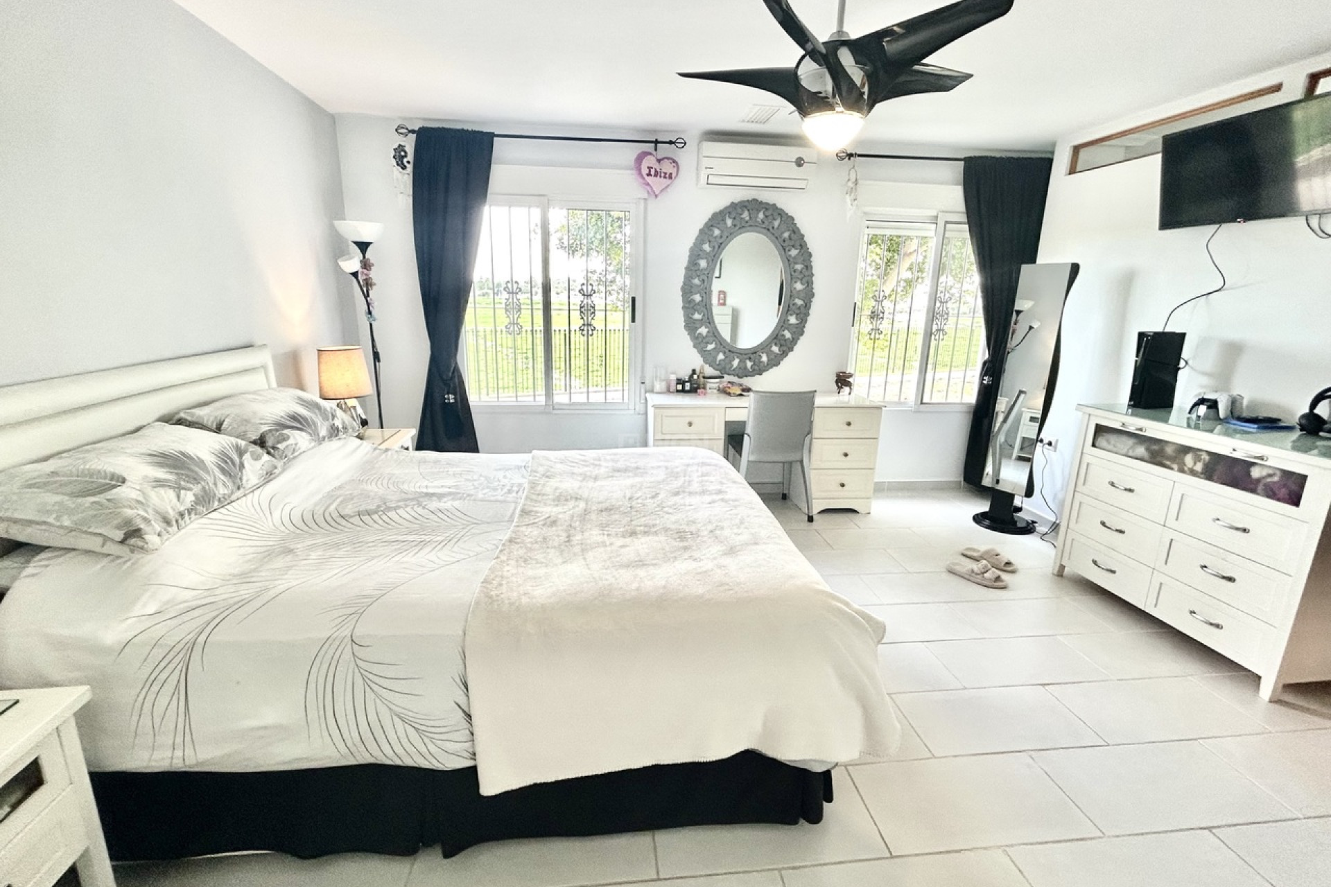 Resale - Villa - Catral - Costa Blanca