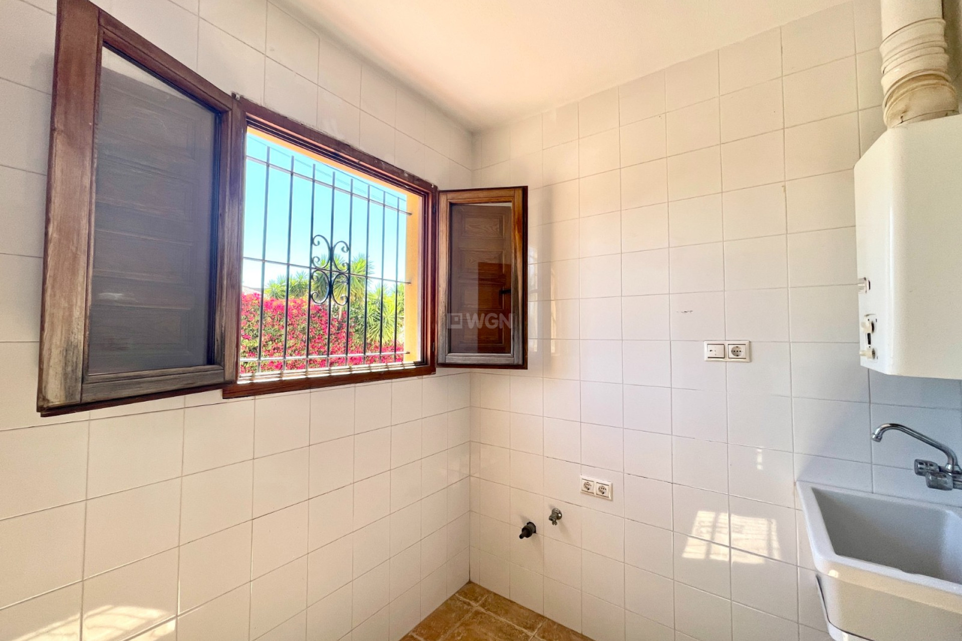 Resale - Villa - Catral - Costa Blanca