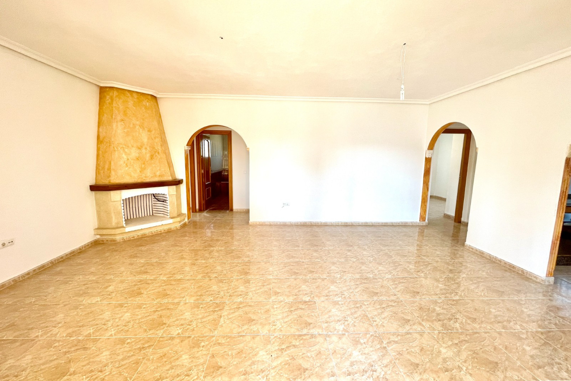 Resale - Villa - Catral - Costa Blanca