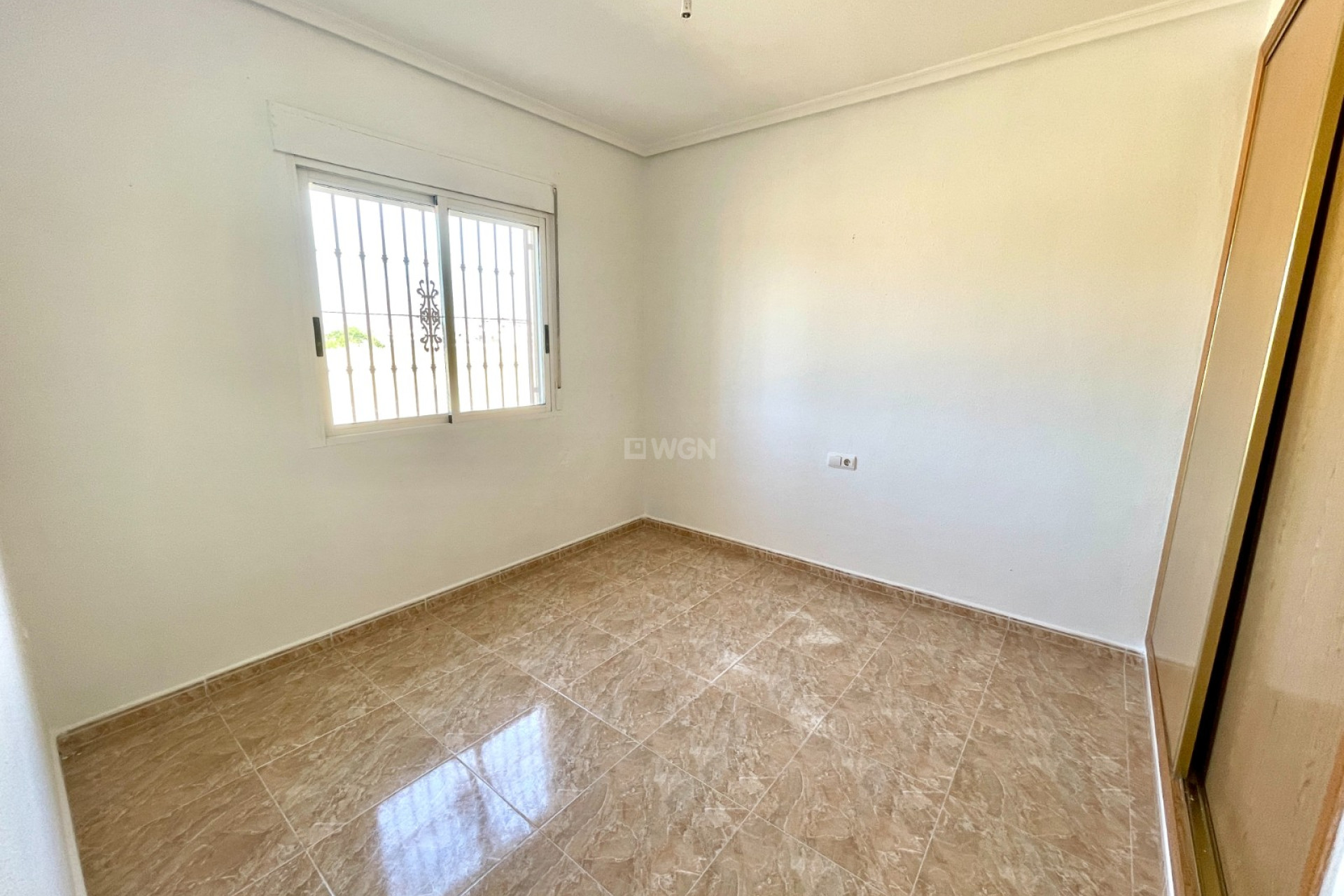 Resale - Villa - Catral - Costa Blanca