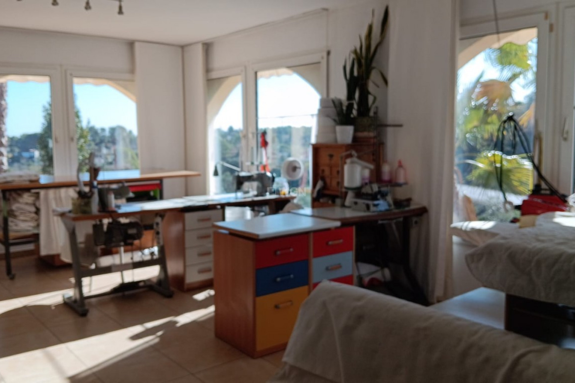 Resale - Villa - Cautivador - Inland