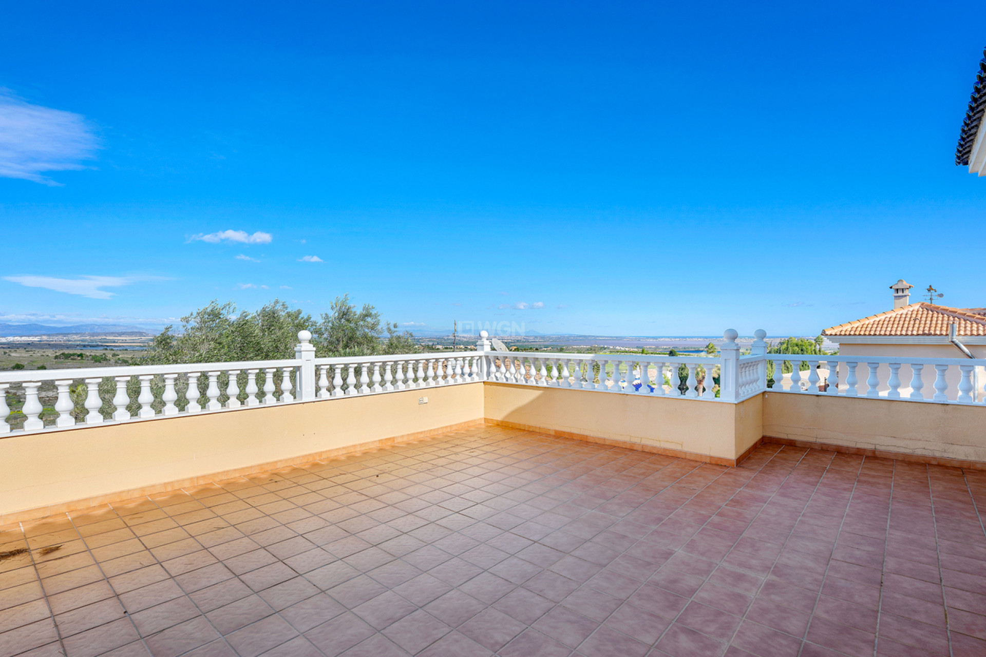 Resale - Villa - Ciudad De Las Comunicaciones - Costa Blanca