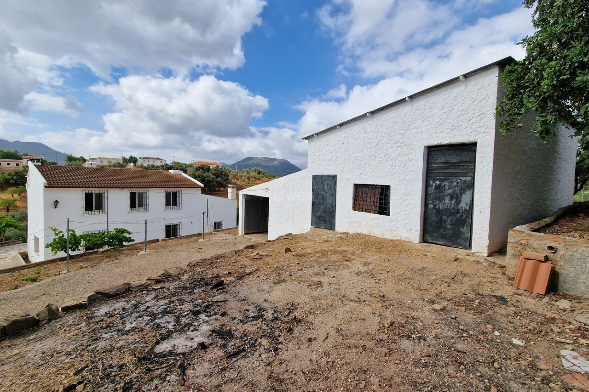 Resale - Villa - Comares - Inland