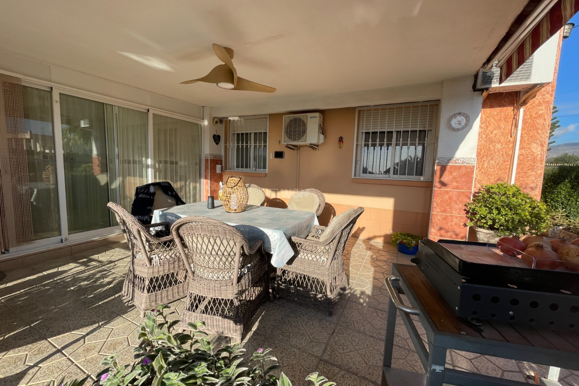 Resale - Villa - Crevillent - Inland