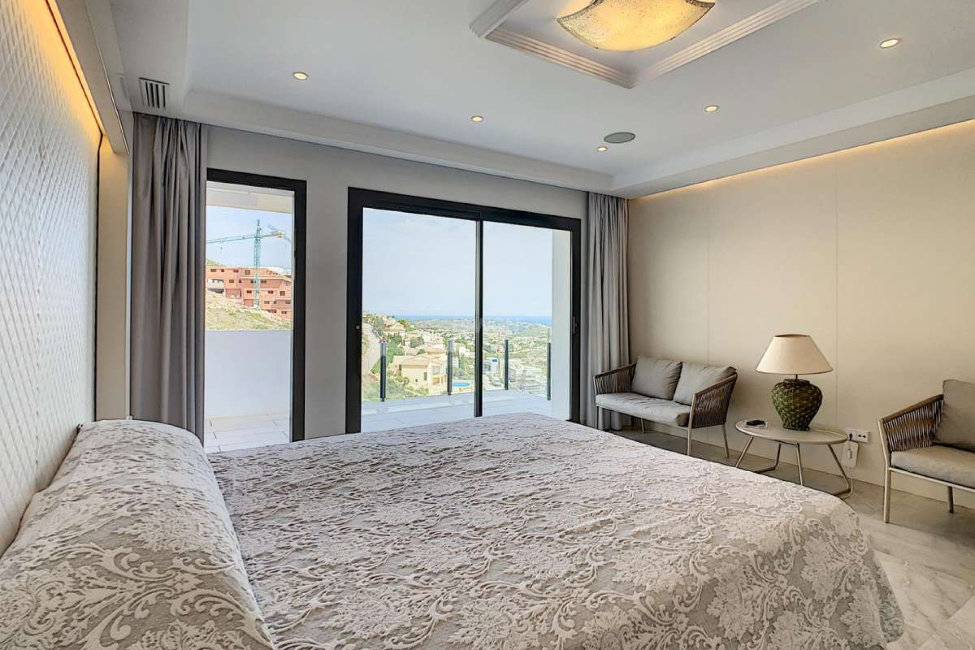 Resale - Villa - Cumbre del Sol - Costa Blanca