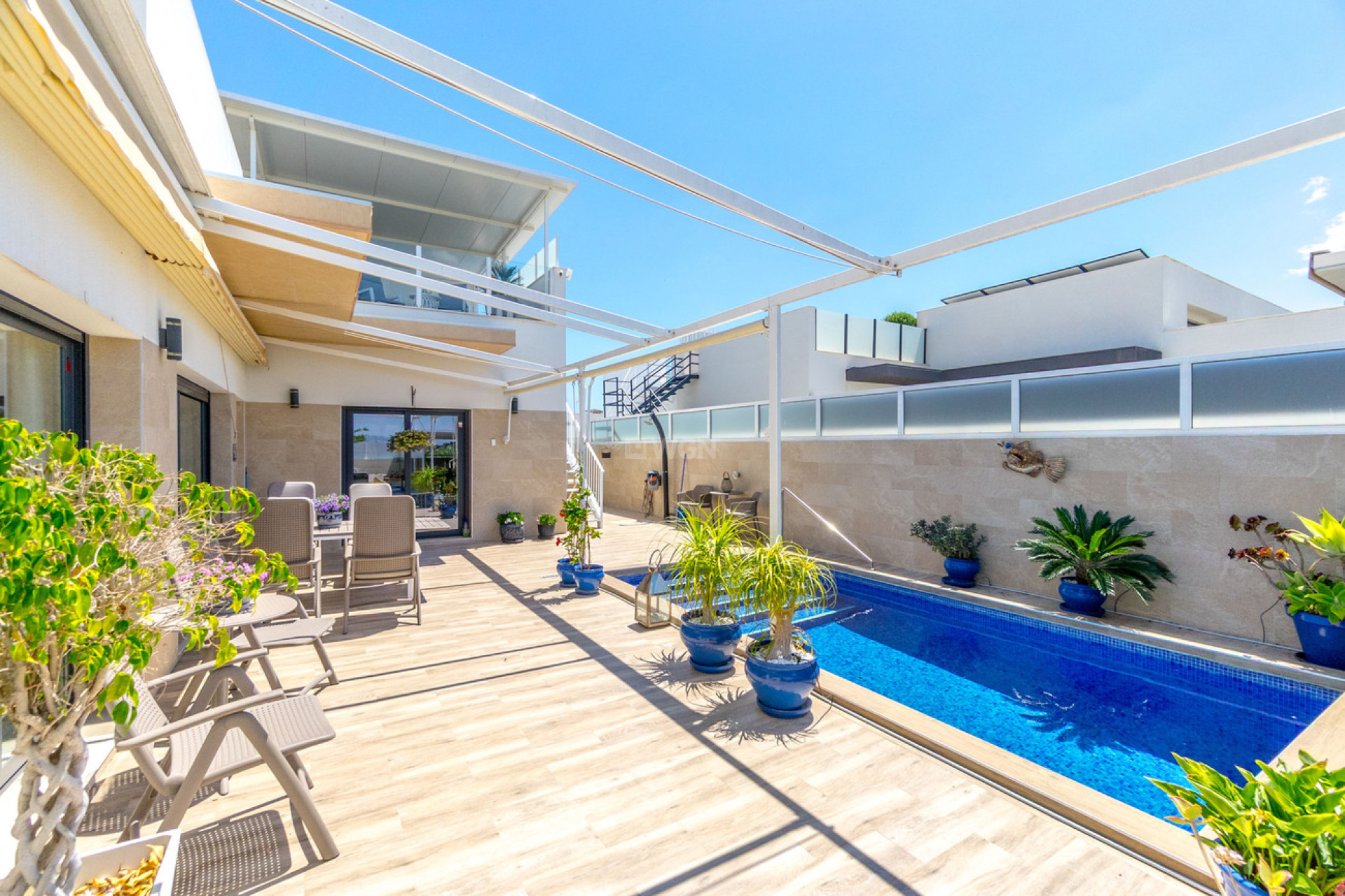 Resale - Villa - Daya Nueva - Costa Blanca