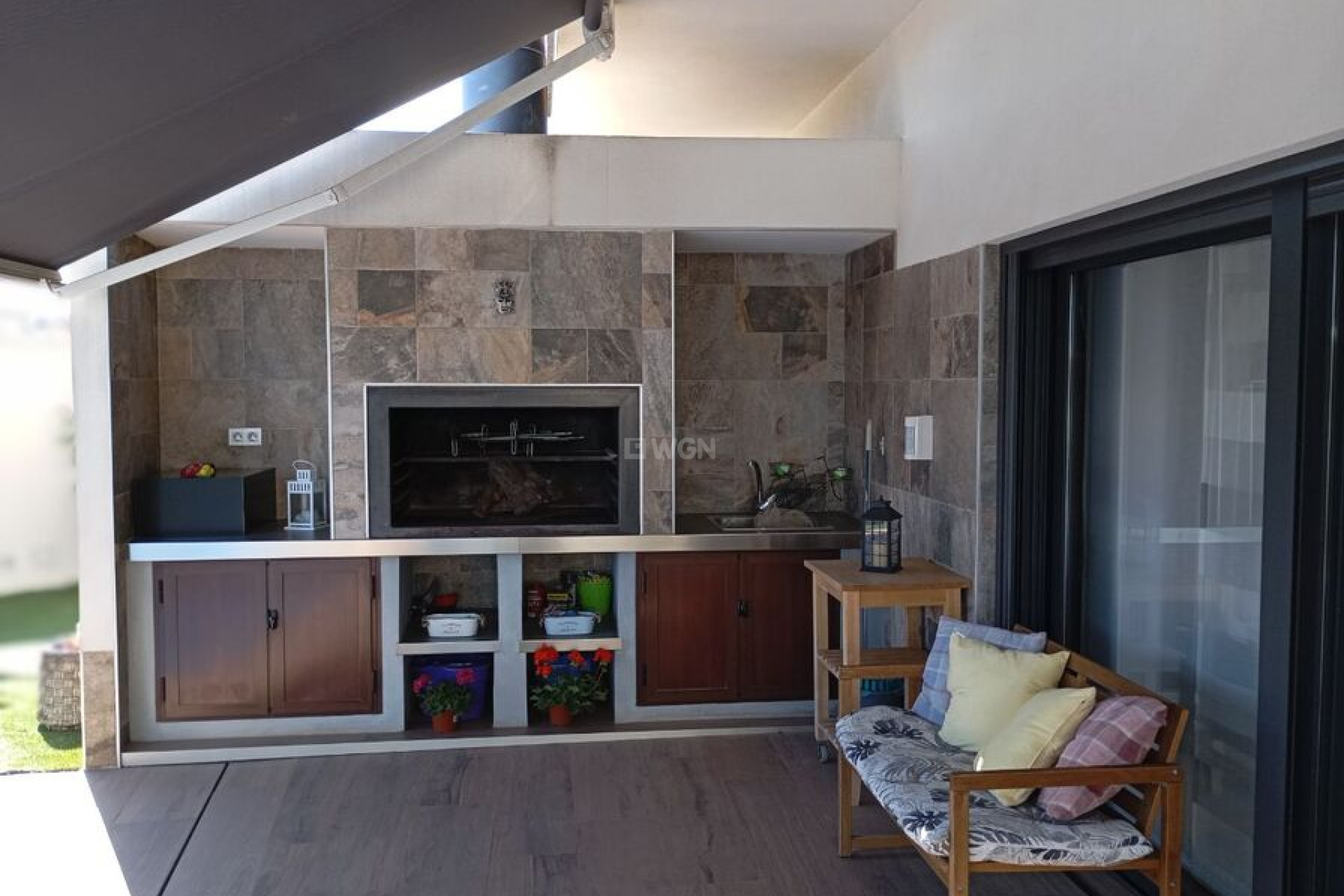 Resale - Villa - Daya Nueva - Costa Blanca