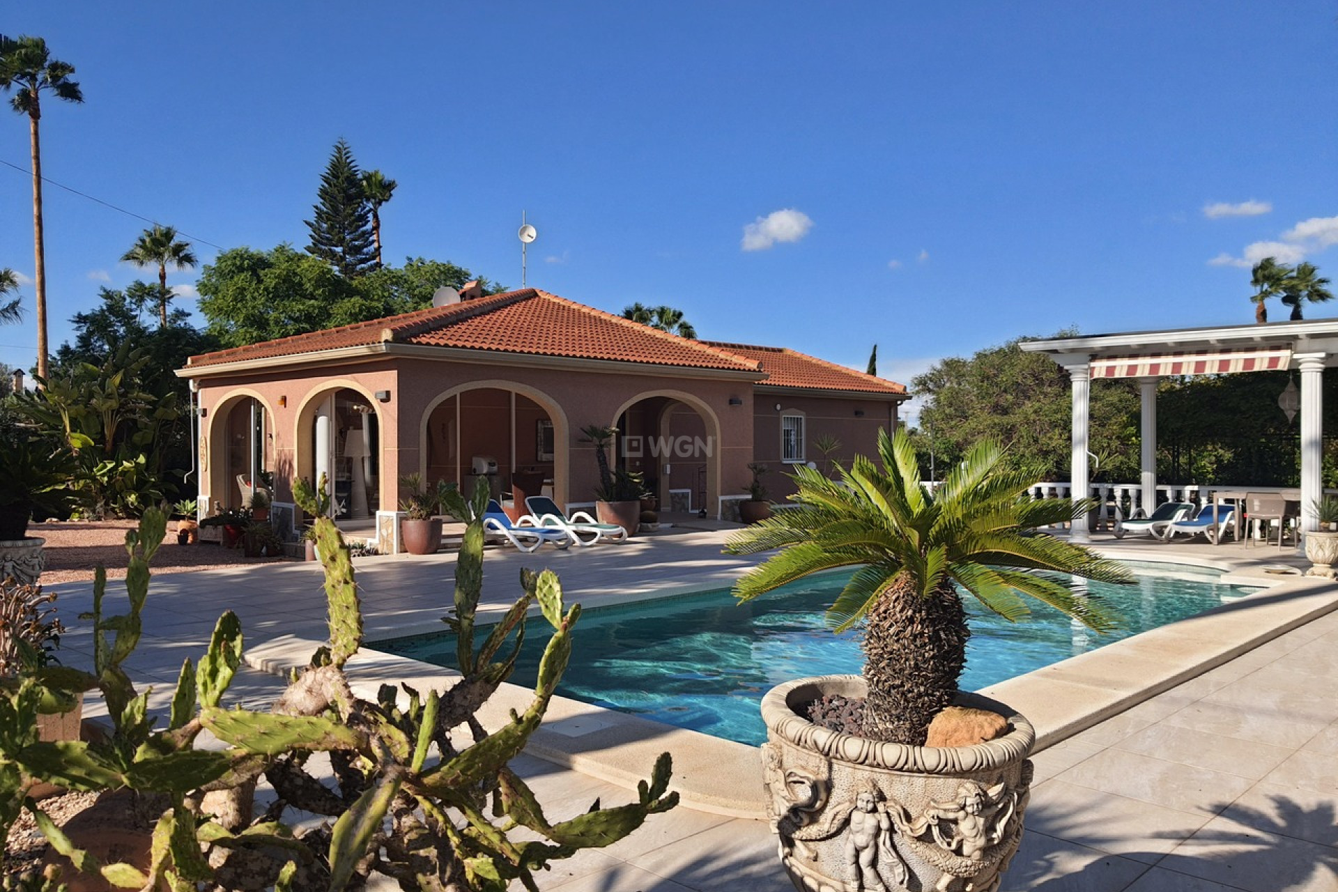 Resale - Villa - Daya Vieja - Costa Blanca