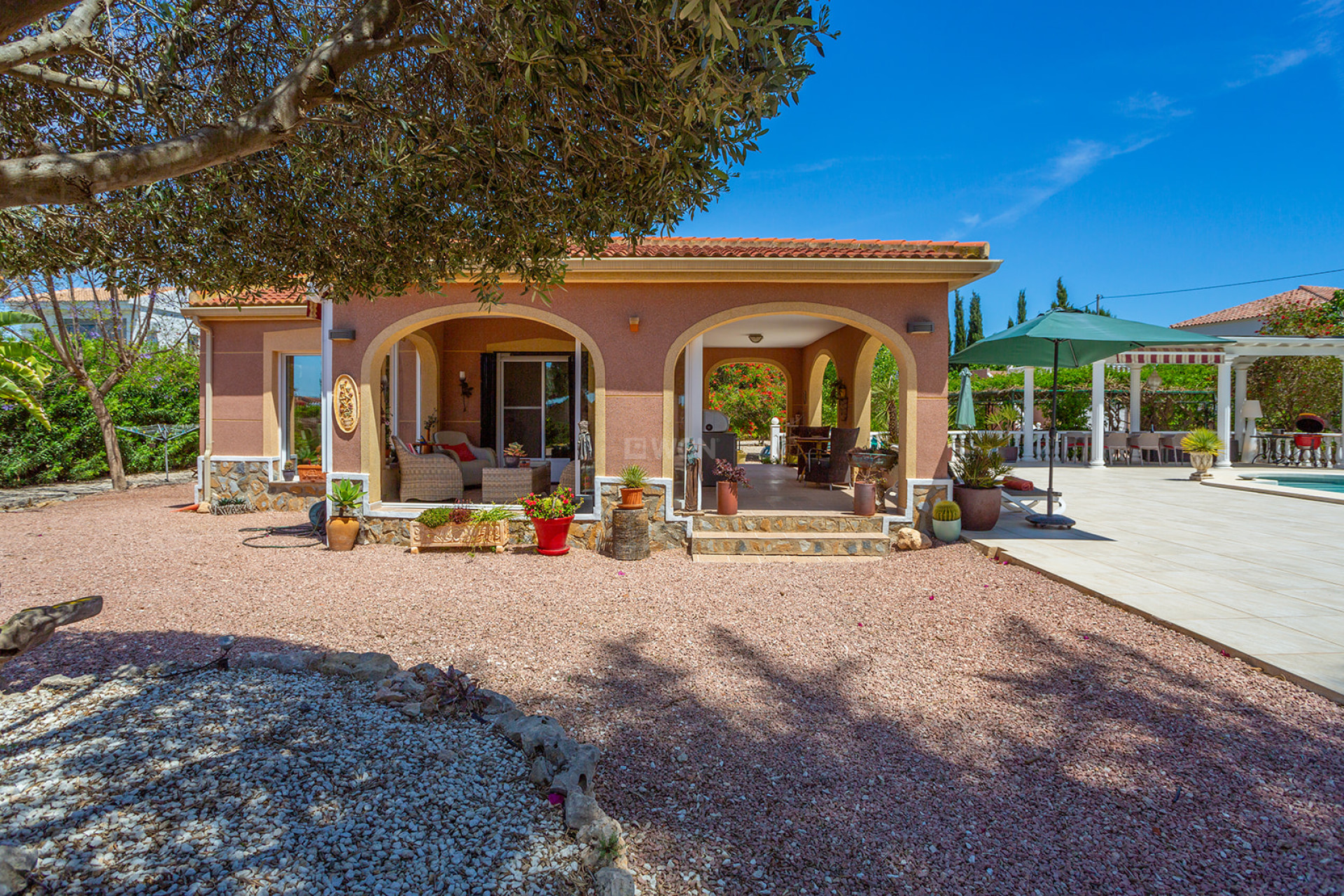 Resale - Villa - Daya Vieja - Costa Blanca