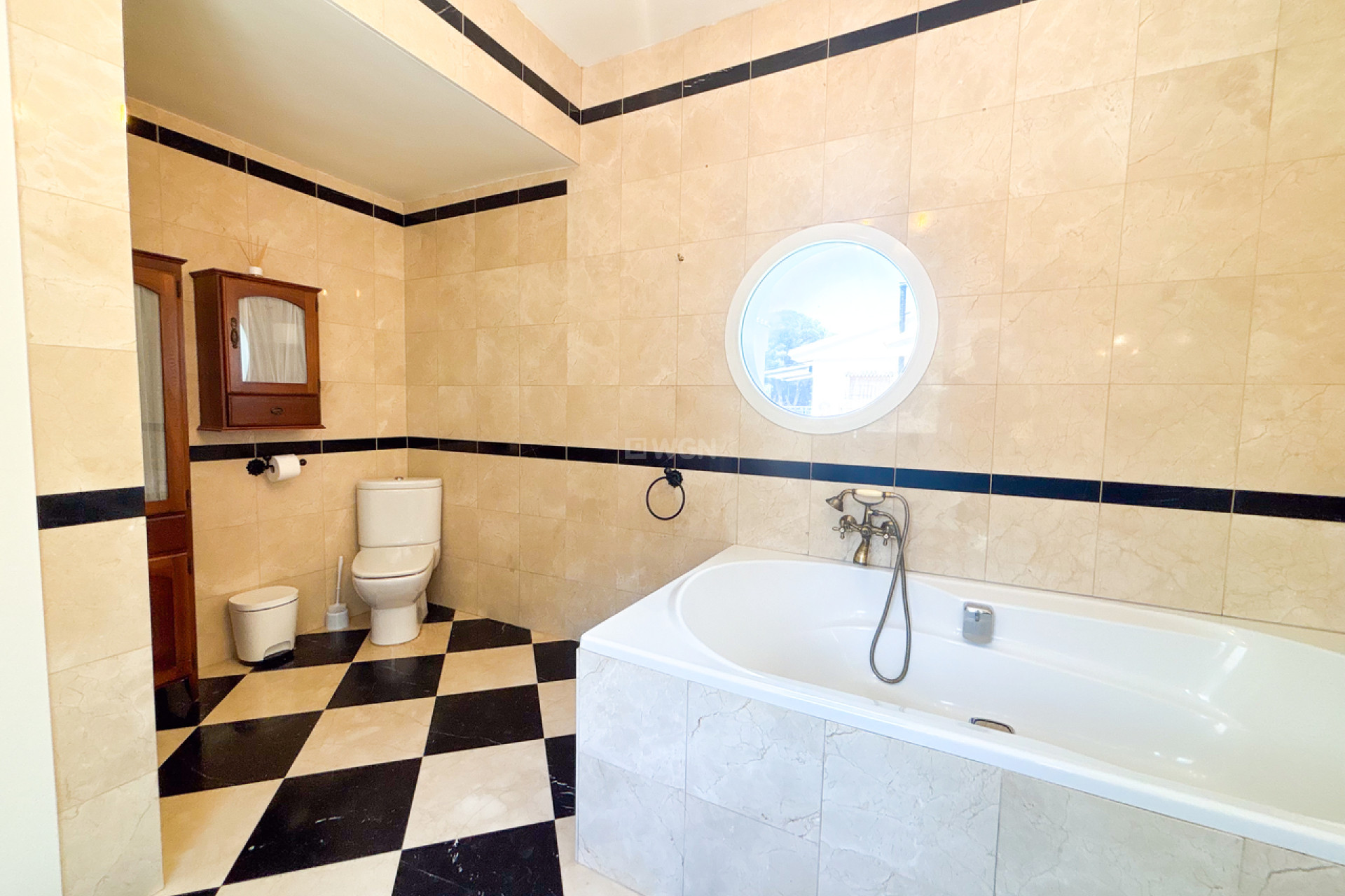 Resale - Villa - Dehesa de Campoamor - Costa Blanca