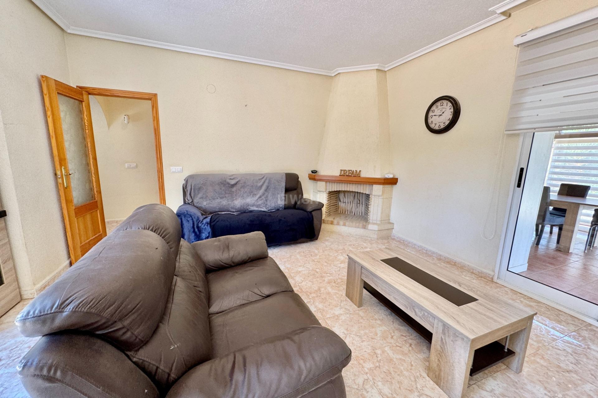 Resale - Villa - Dolores - Cmno. Escorredor